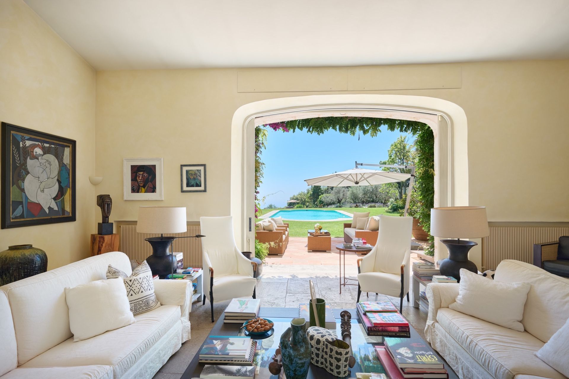 villa 16 Pièces en vente sur ST PAUL DE VENCE (06570)