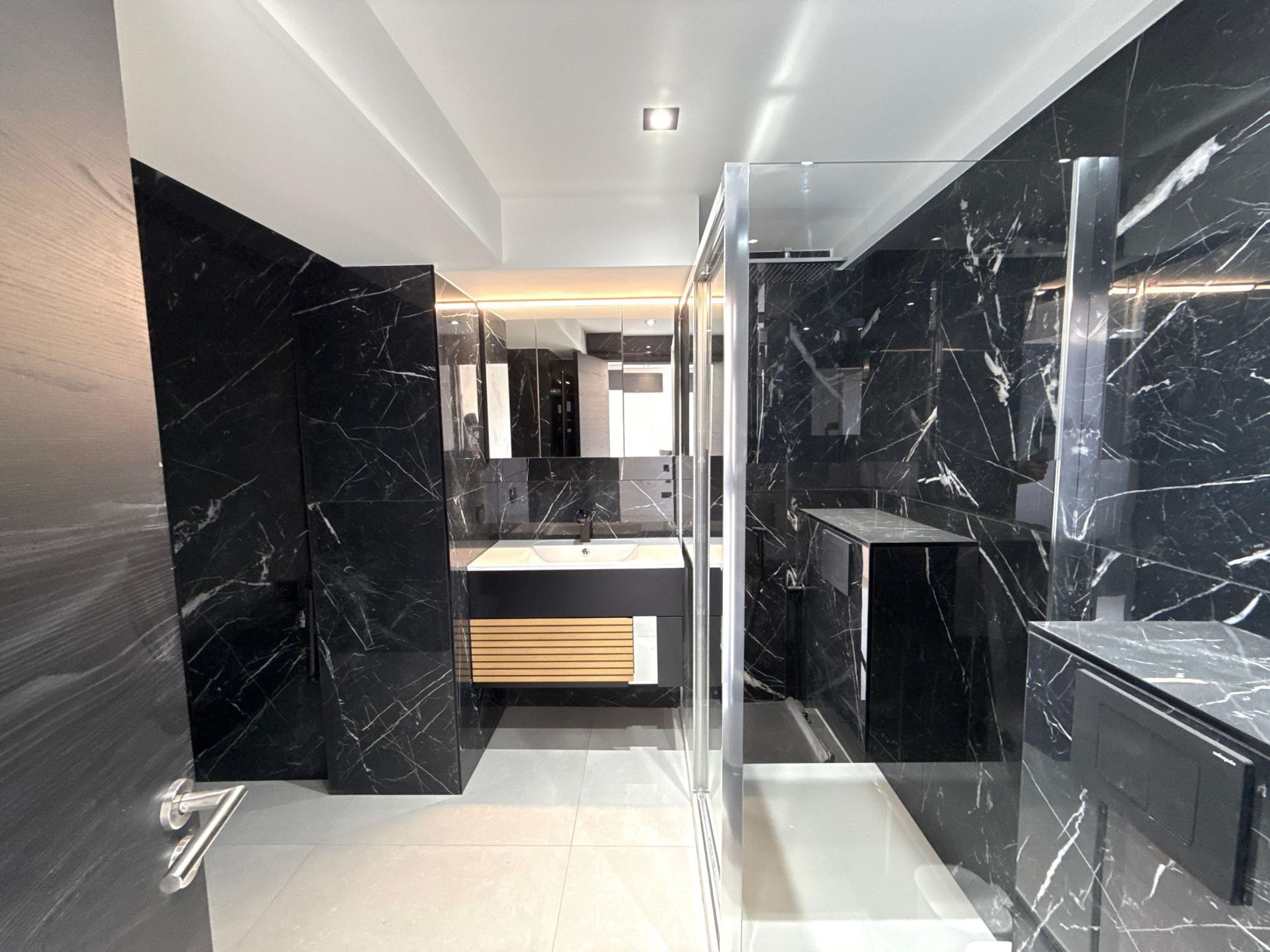 apartment 2 Rooms for sale on CANNES (06400)