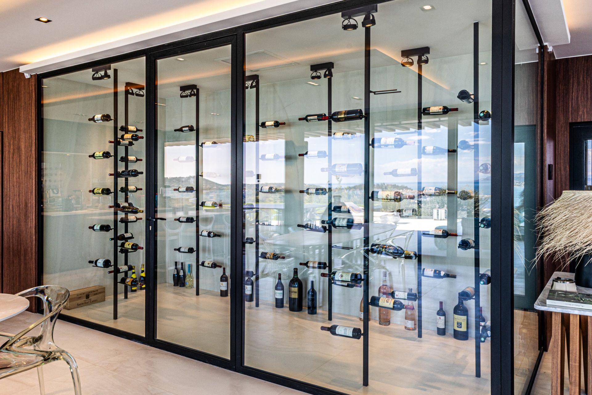 maison contemporaine 10 Pièces en vente sur GASSIN (83580)