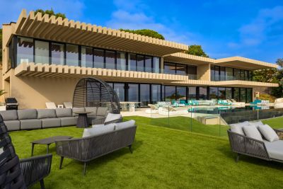 Vente Maison contemporaine Gassin 10 Pièces 700 m²