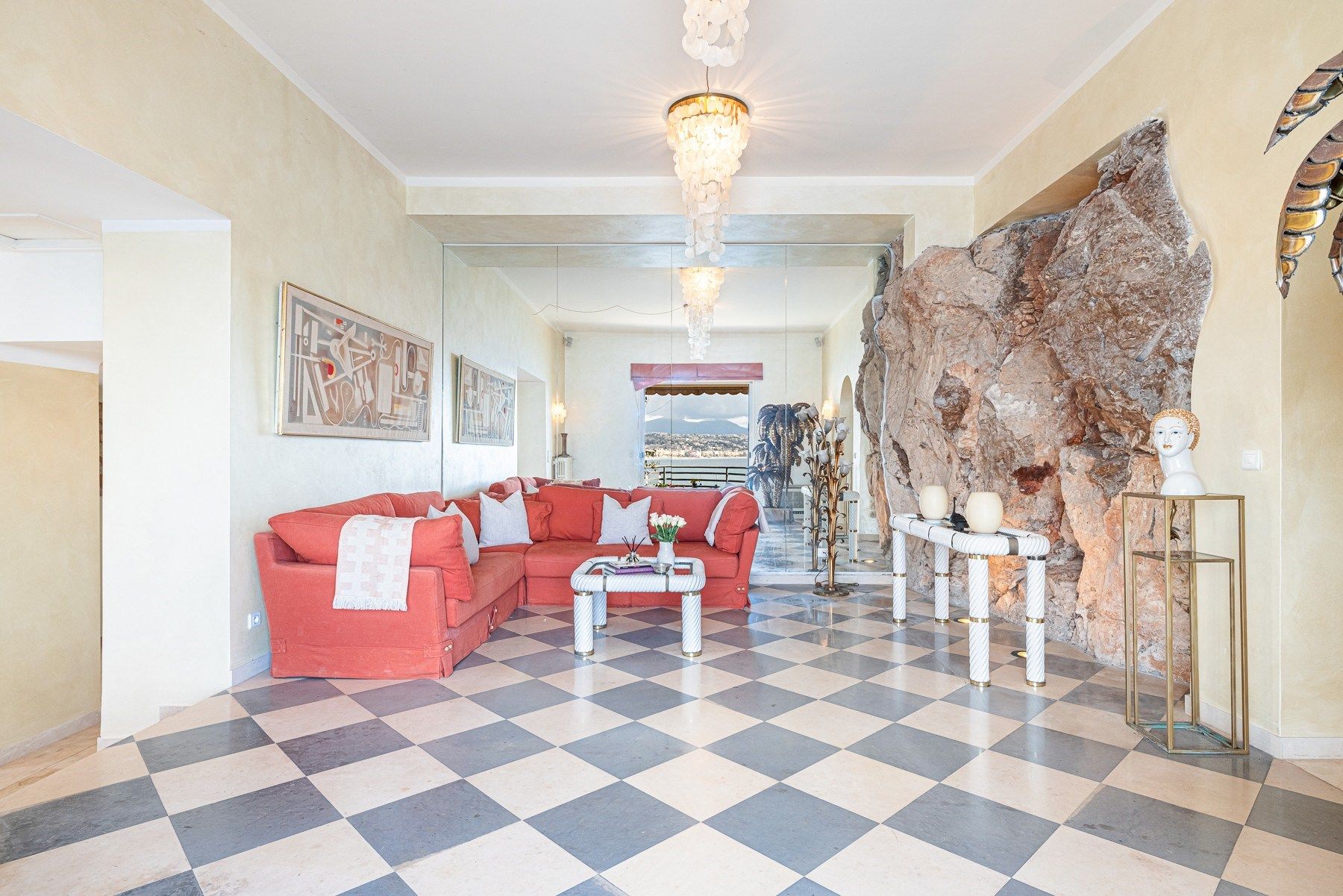 apartment 3 Rooms for sale on NICE (06000)