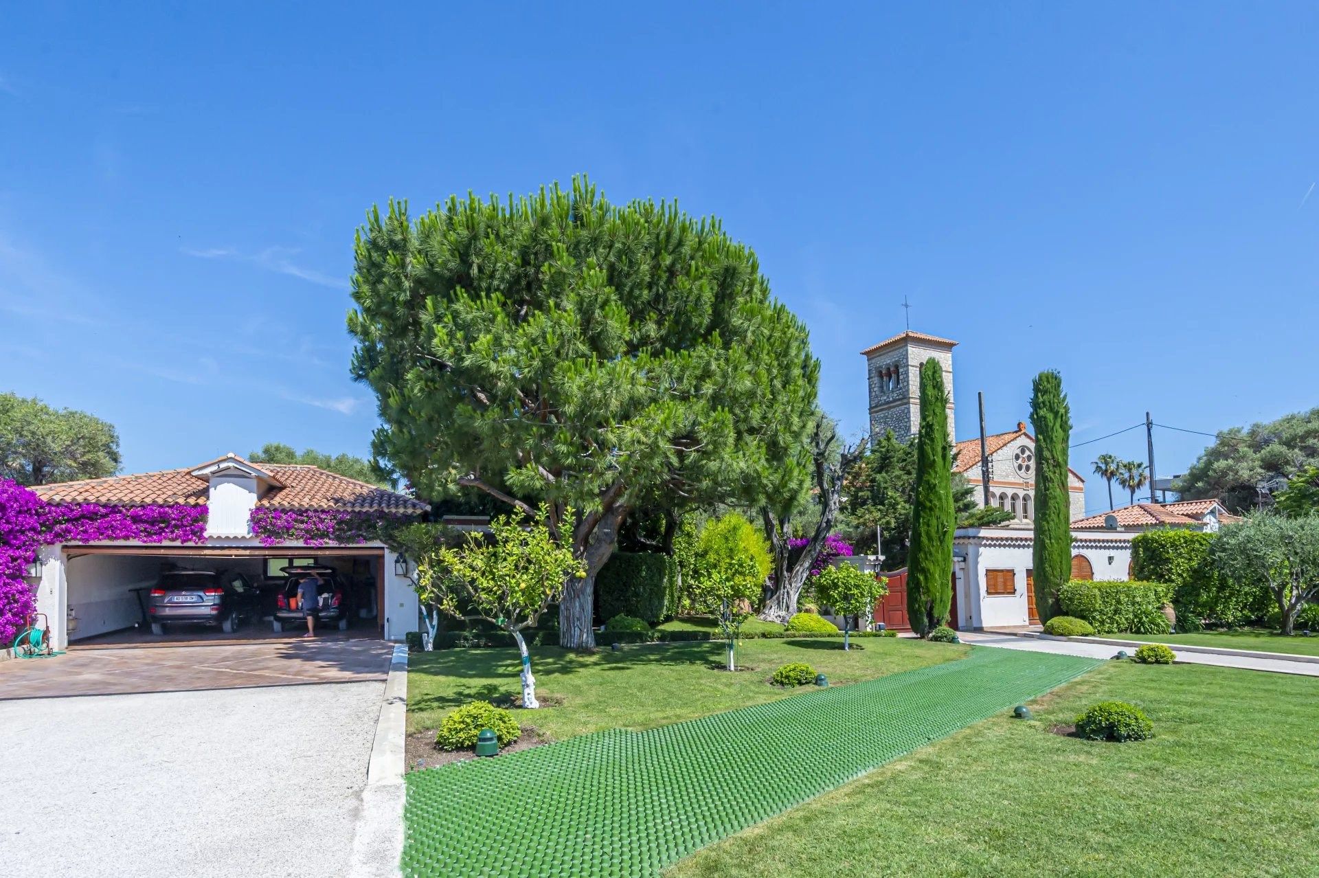 villa 12 Pièces en vente sur CAP D ANTIBES (06160)
