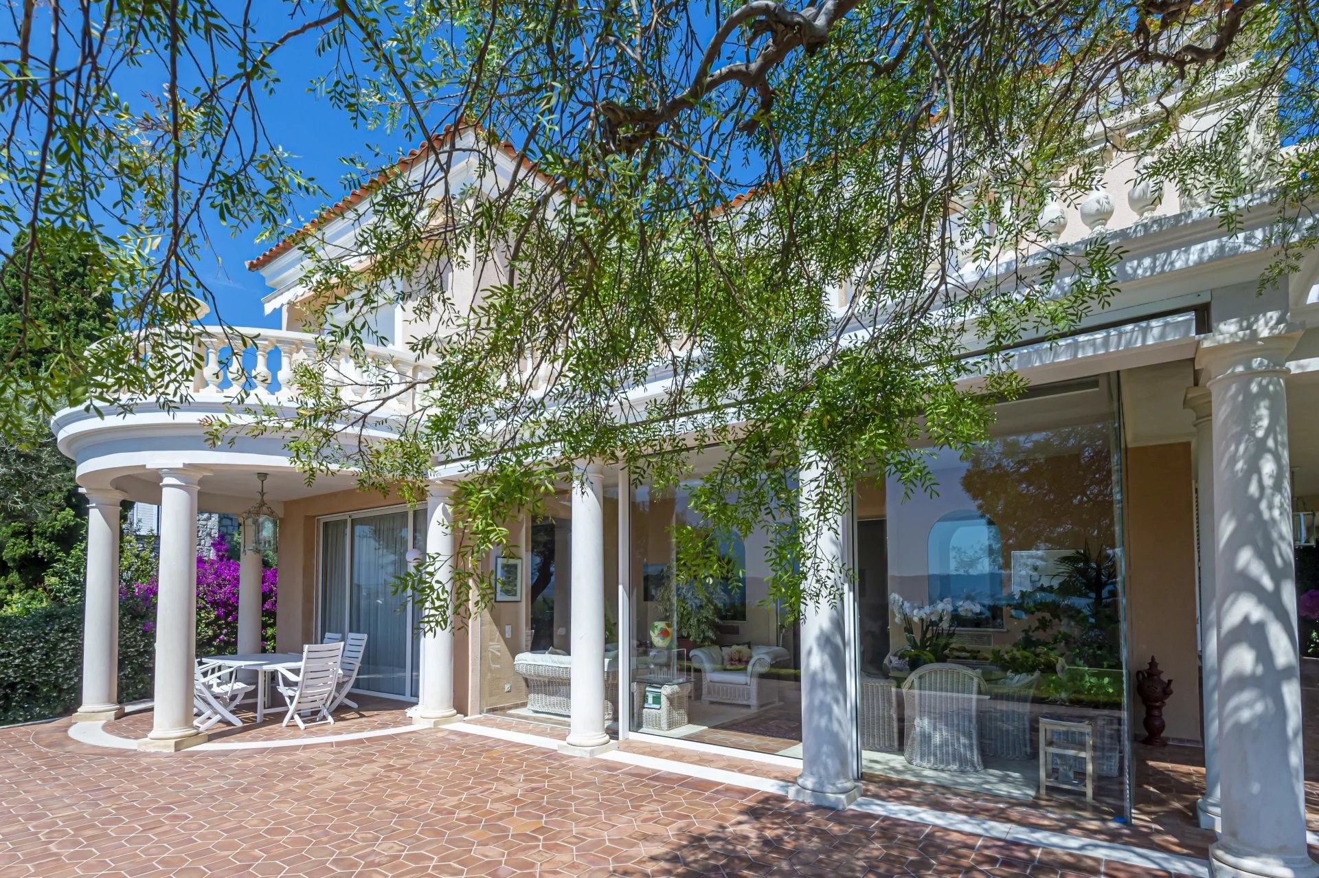 villa 12 Pièces en vente sur CAP D ANTIBES (06160)