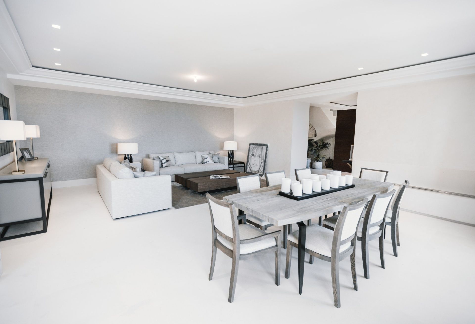 duplex 5 Rooms for sale on Cannes (06400)