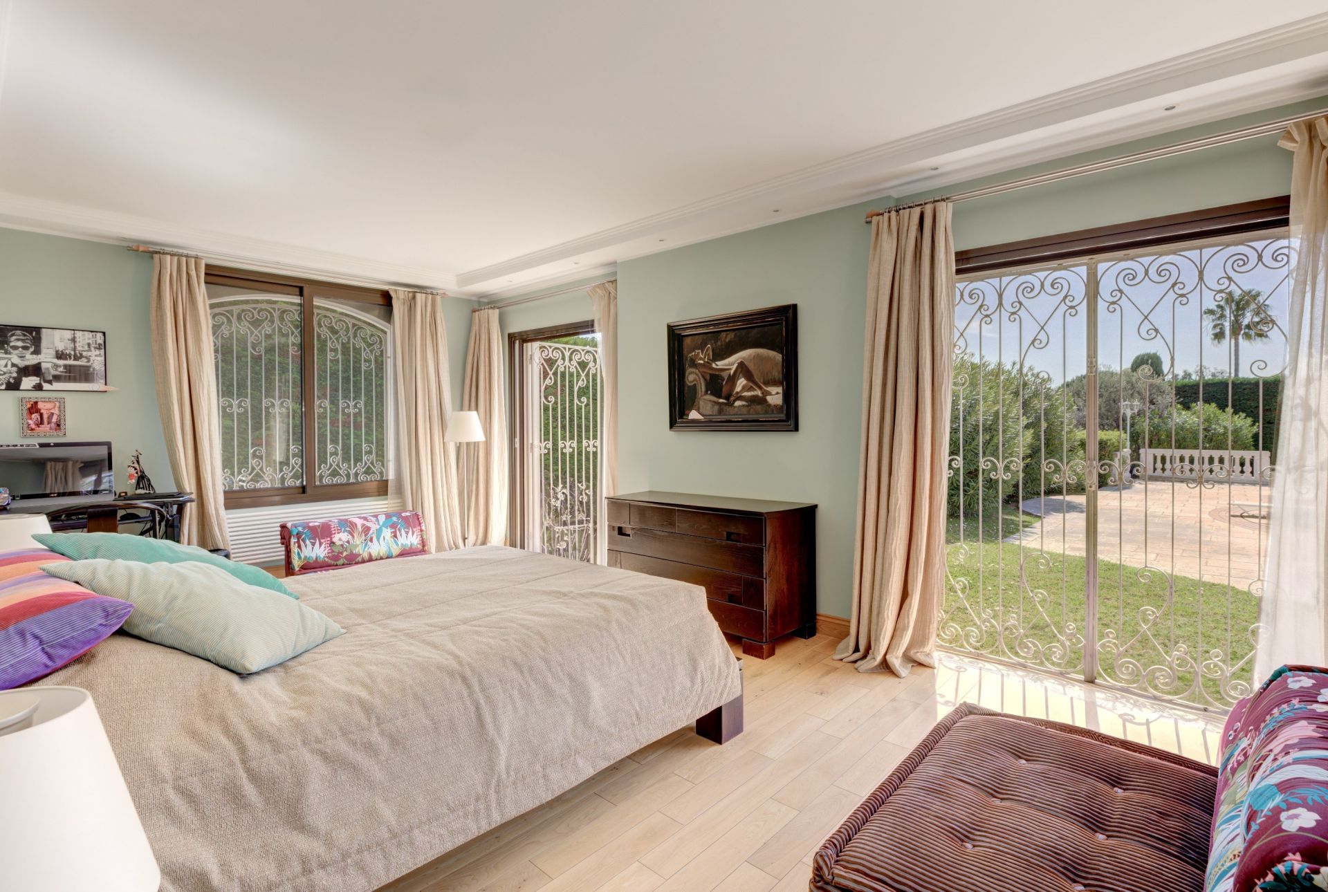 villa 7 Pièces en vente sur CAP D ANTIBES (06160)