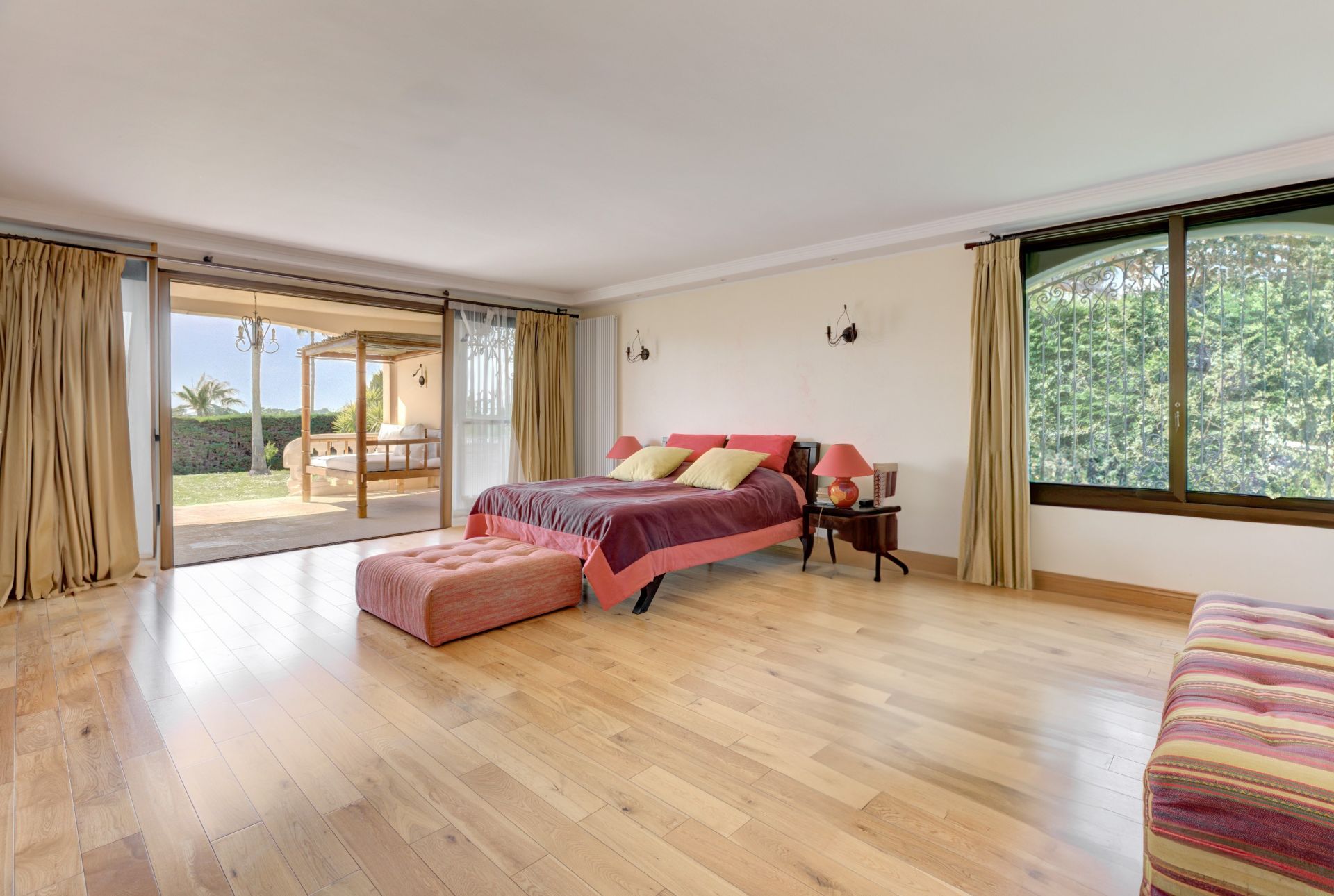 villa 7 Pièces en vente sur CAP D ANTIBES (06160)