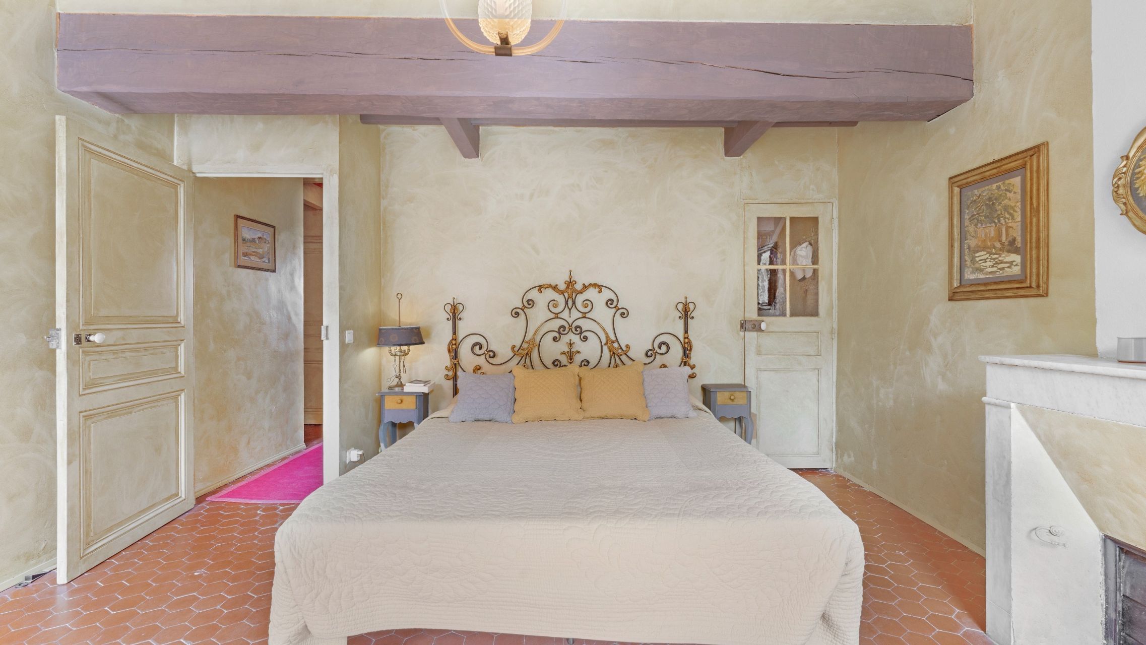 apartment 4 Rooms for sale on RAMATUELLE (83350)