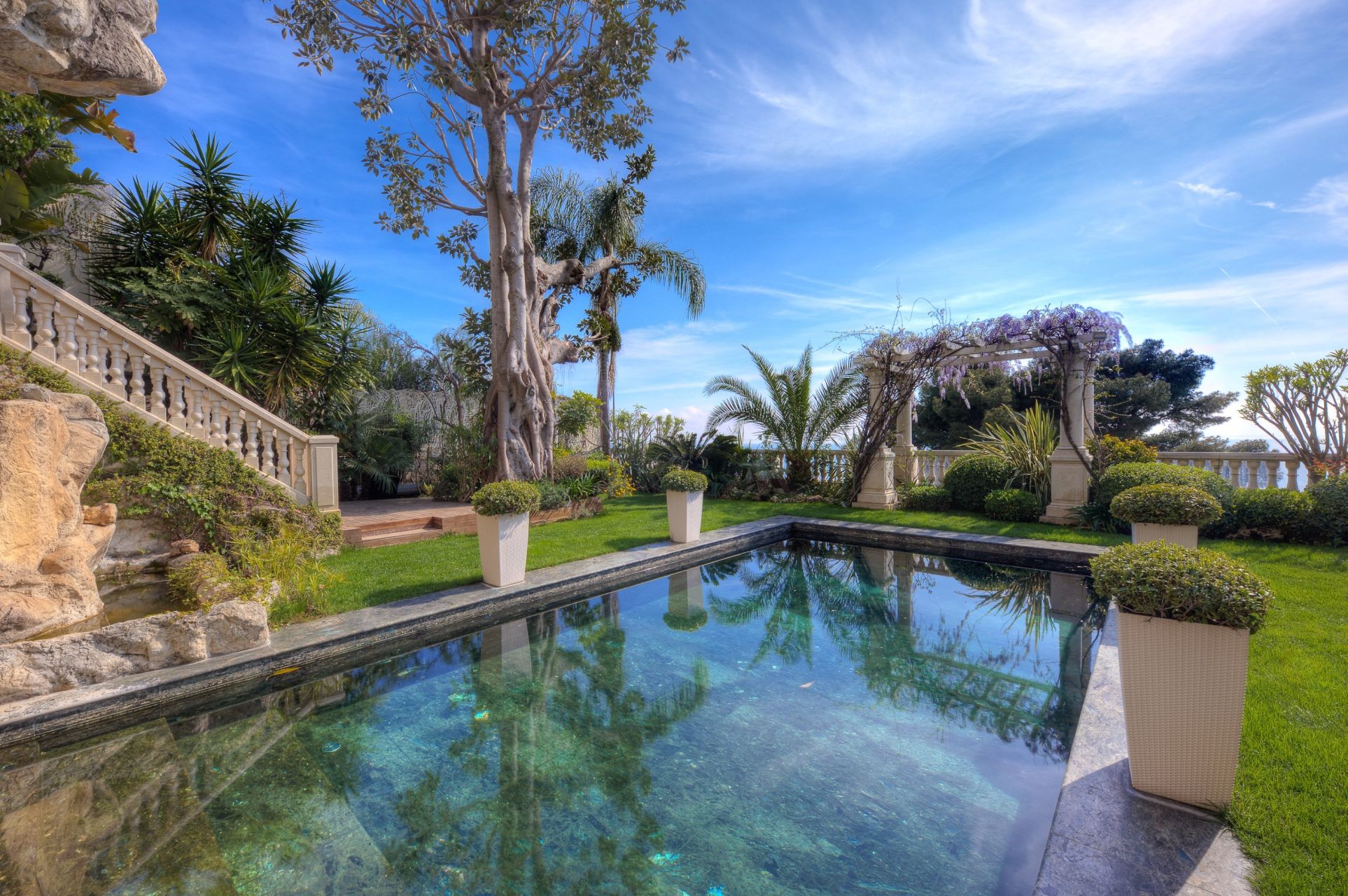 mansion 7 Rooms for sale on ROQUEBRUNE CAP MARTIN (06190)
