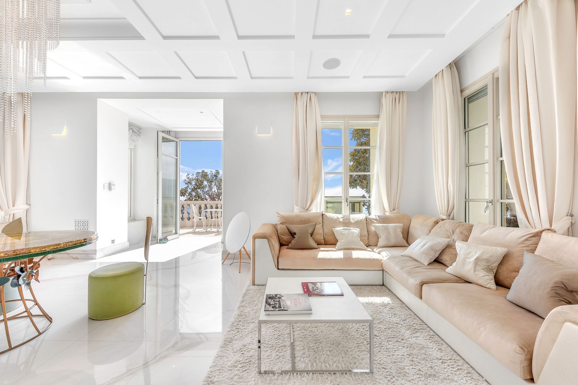 mansion 7 Rooms for sale on ROQUEBRUNE CAP MARTIN (06190)