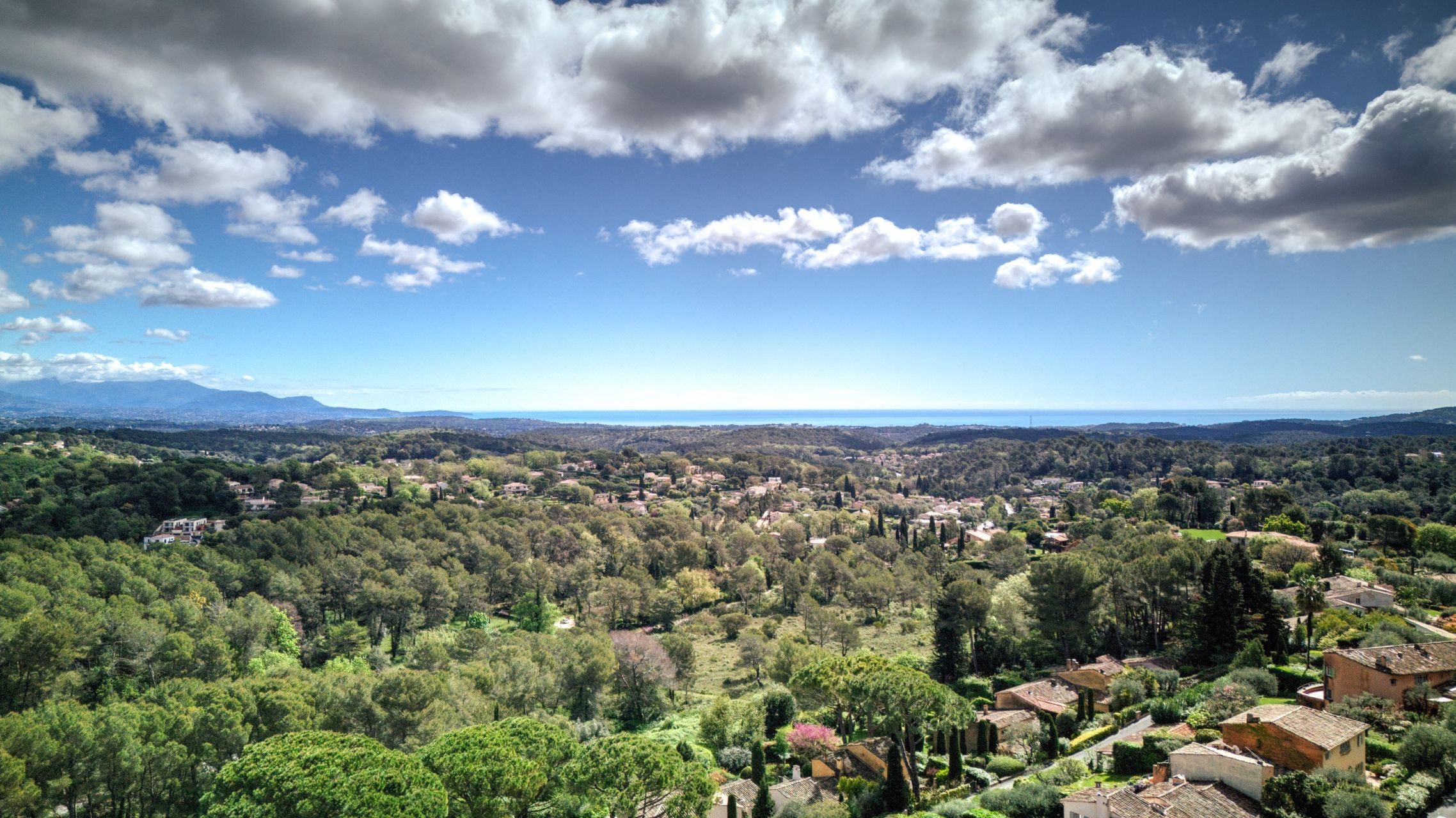 villa 6 Pièces en vente sur MOUANS SARTOUX (06370)