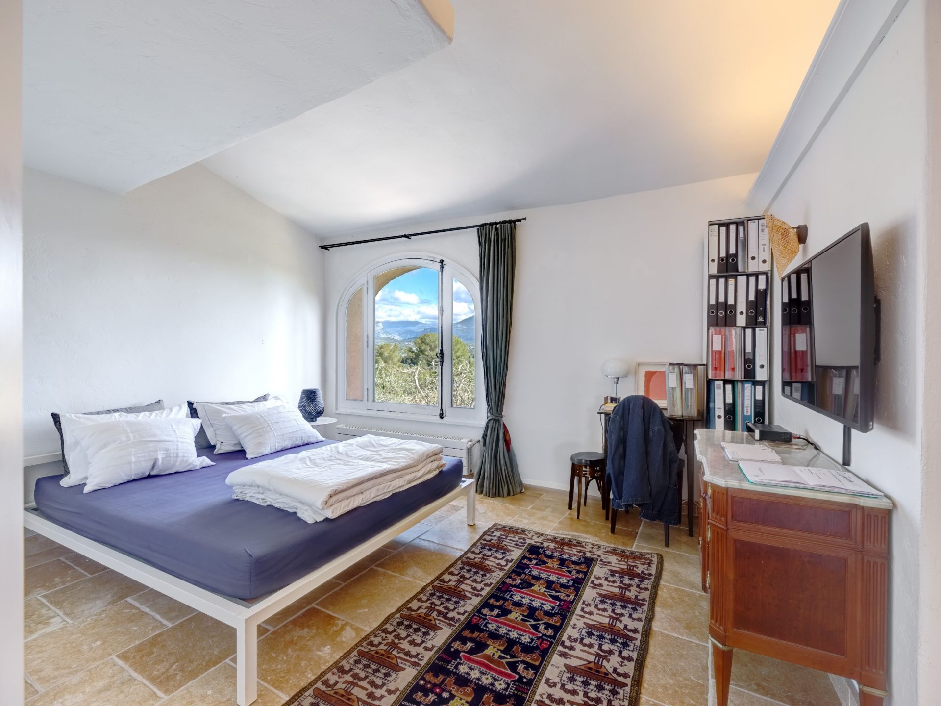 villa 6 Pièces en vente sur MOUANS SARTOUX (06370)