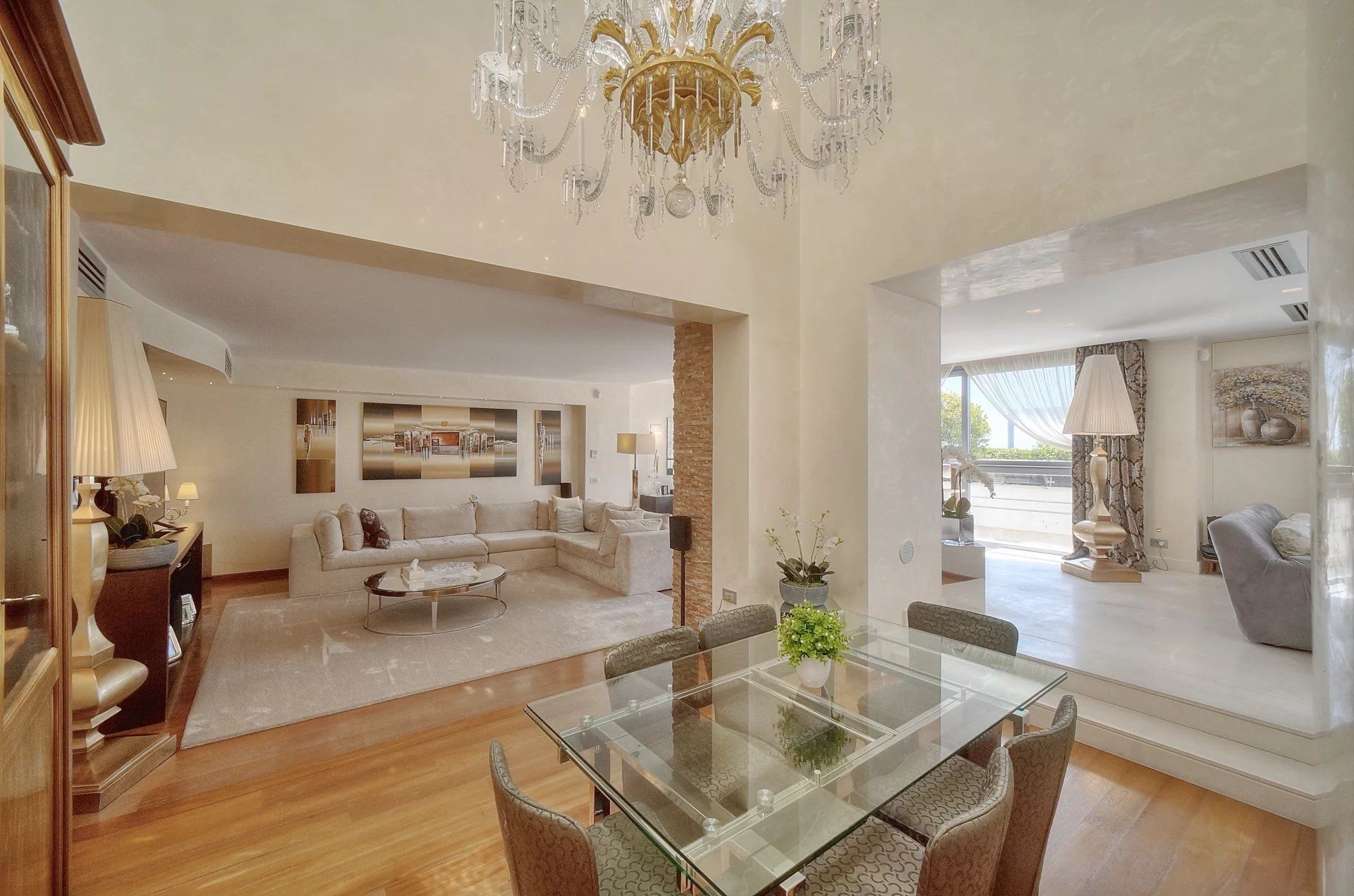 penthouse 7 Pièces en vente sur ROQUEBRUNE CAP MARTIN (06190)