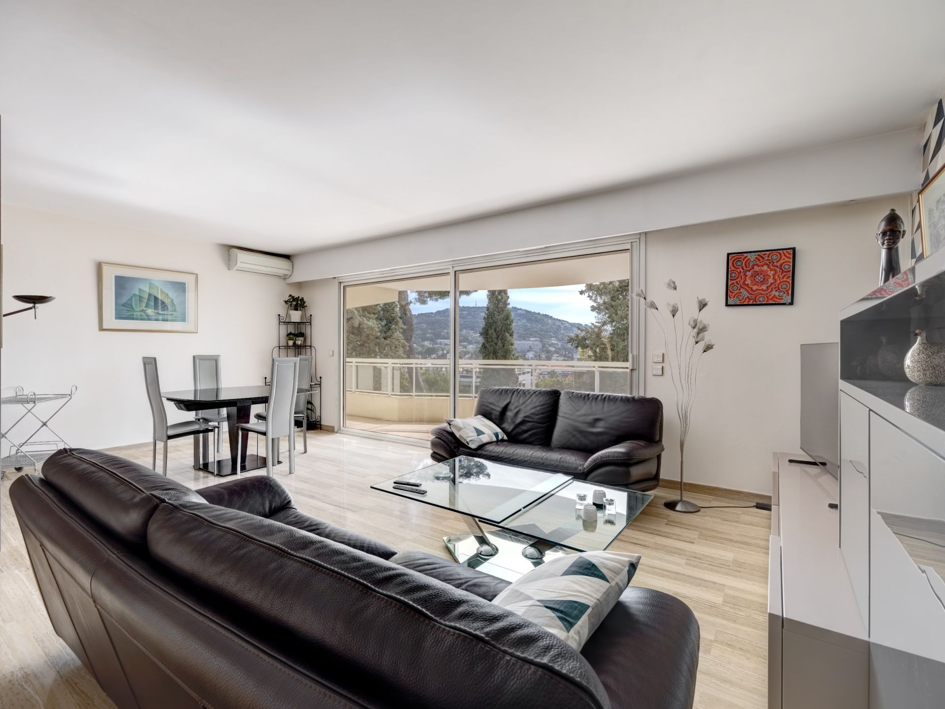 apartment 3 Rooms for sale on LE CANNET (06110)