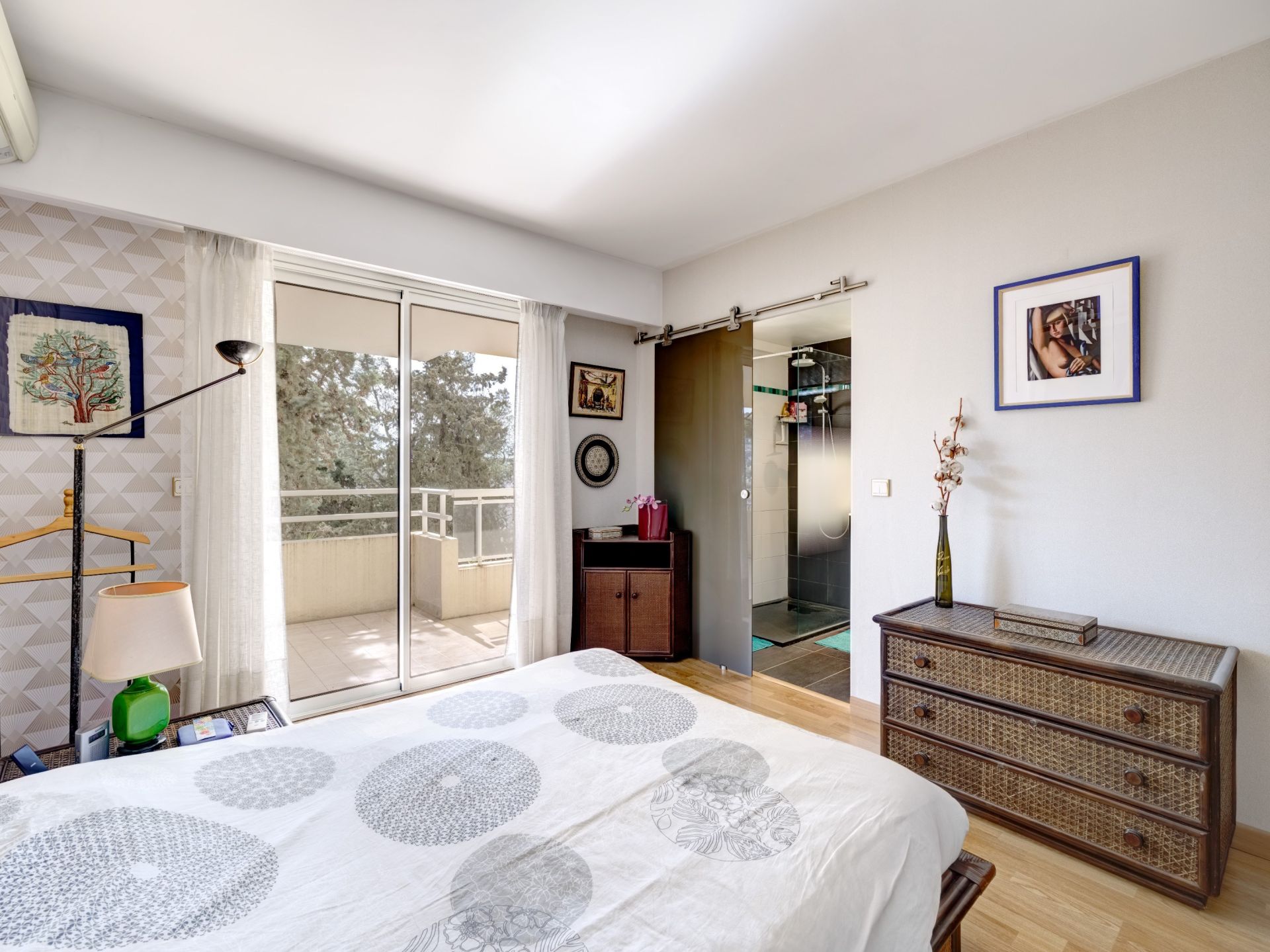 apartment 3 Rooms for sale on LE CANNET (06110)