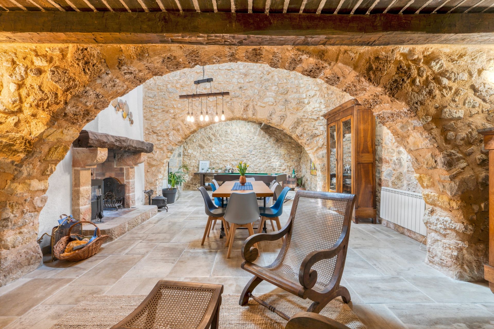 villa 6 Pièces en vente sur MONTAUROUX (83440)