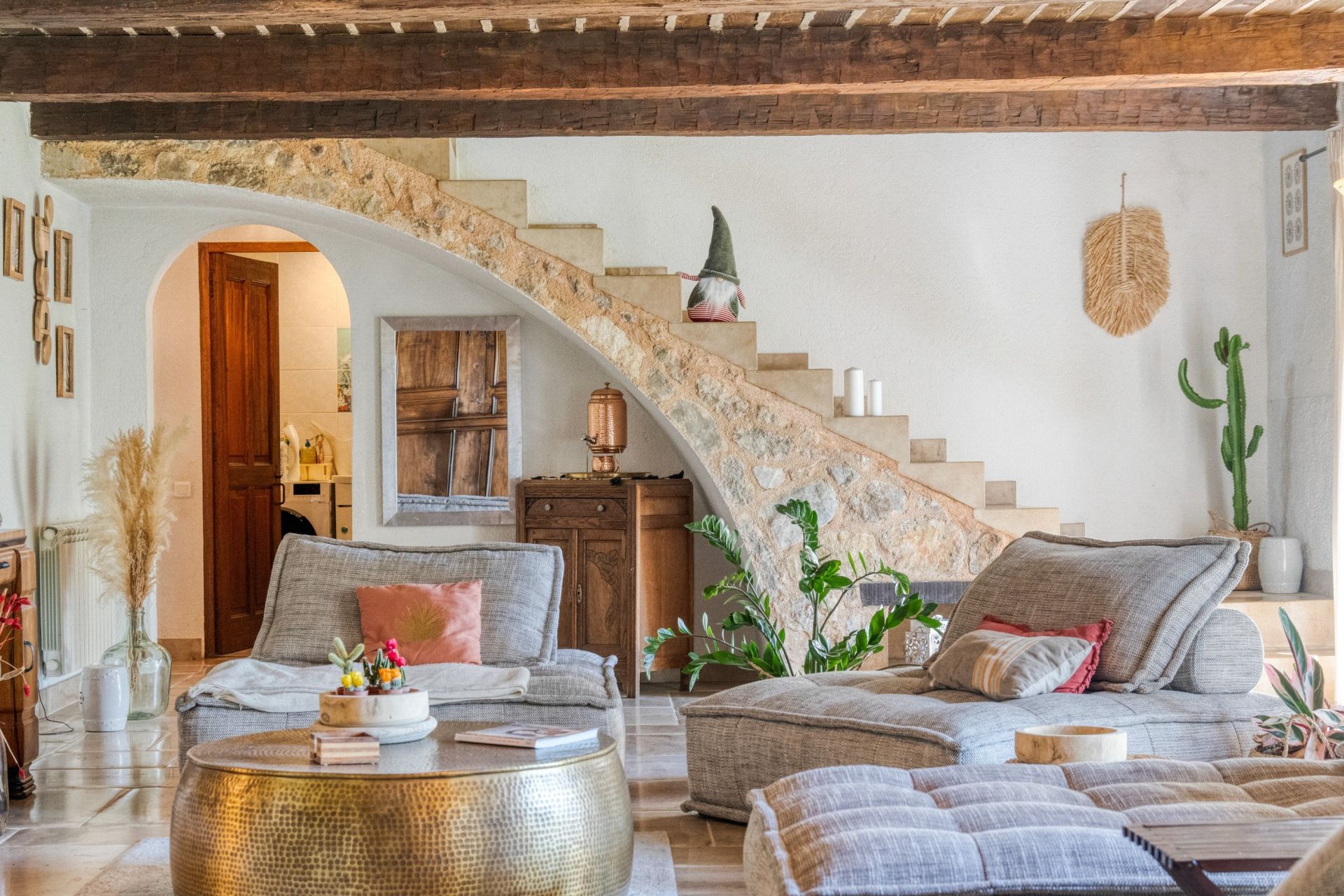 villa 6 Pièces en vente sur MONTAUROUX (83440)