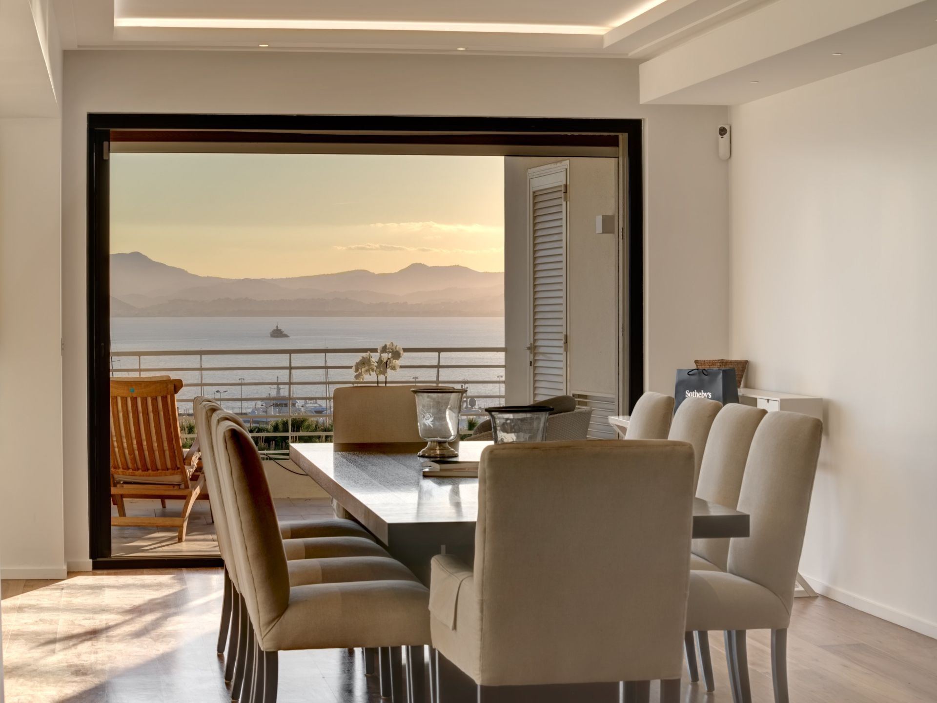 appartement 5 Pièces en vente sur CANNES (06400)