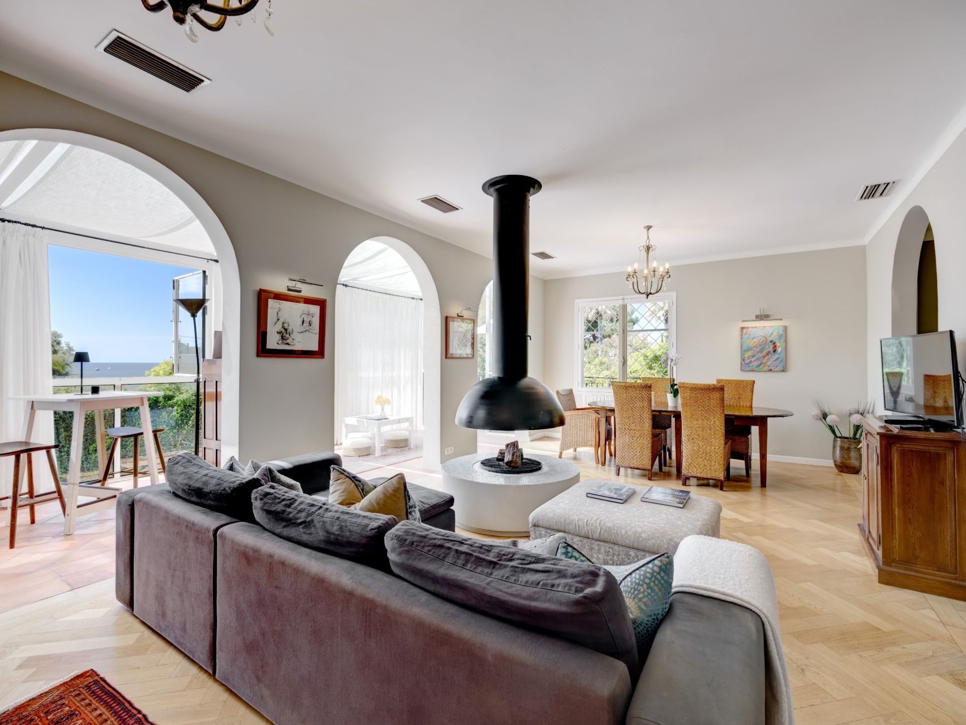 villa 9 Pièces en vente sur CAP D ANTIBES (06160)