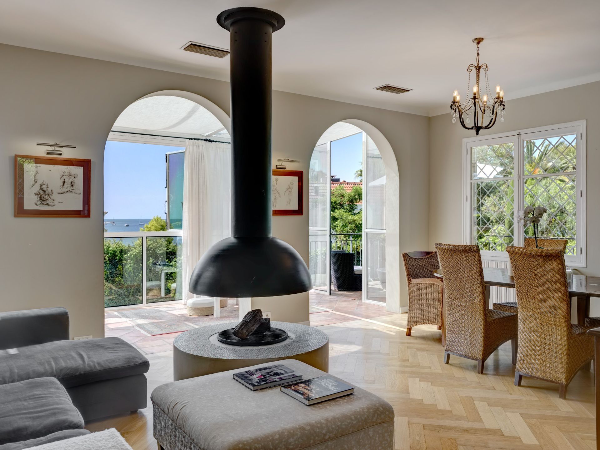 villa 9 Pièces en vente sur CAP D ANTIBES (06160)