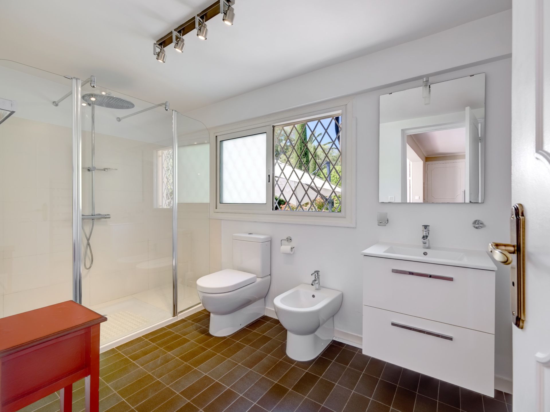 villa 9 Pièces en vente sur CAP D ANTIBES (06160)