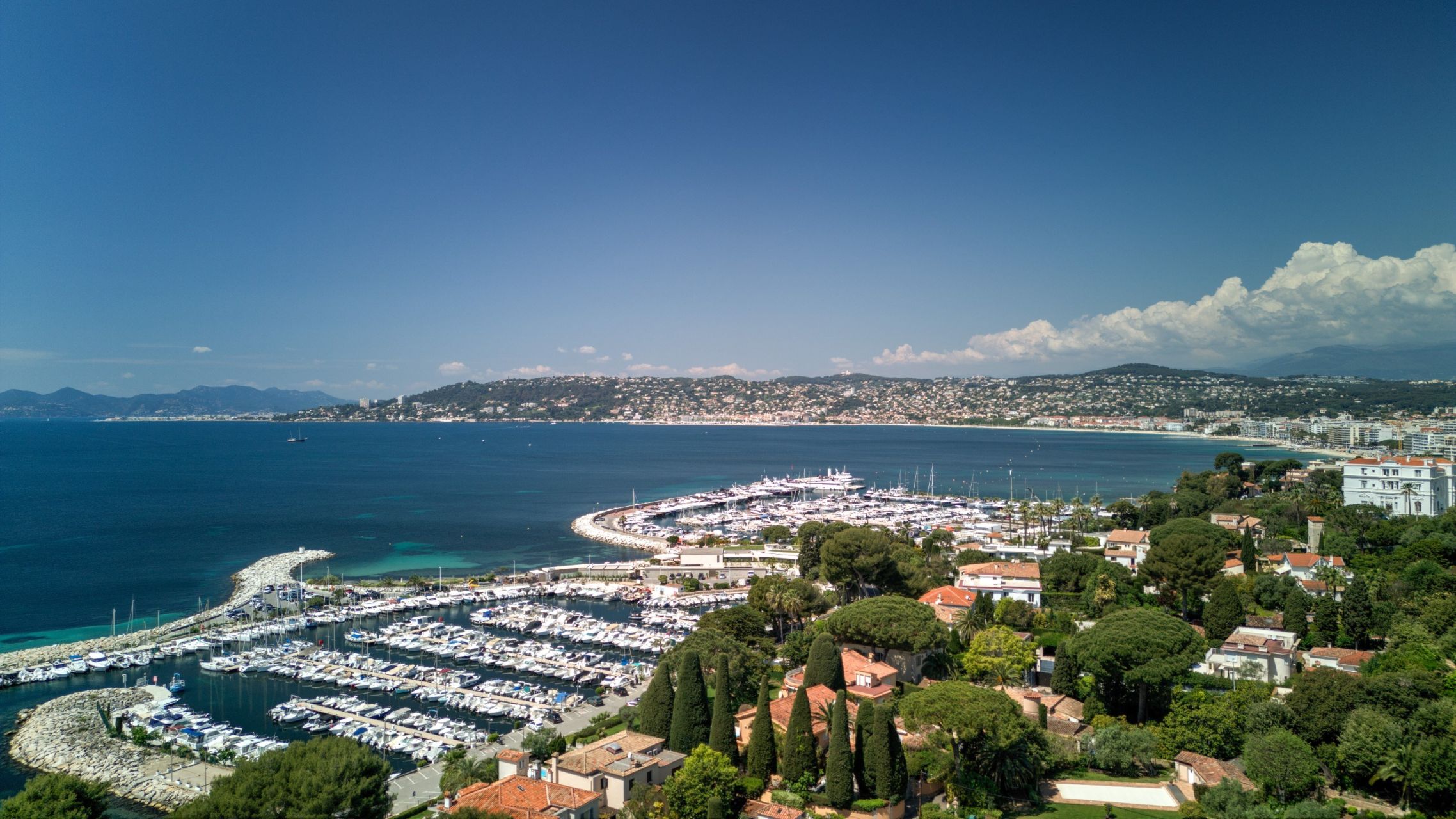 villa 9 Pièces en vente sur CAP D ANTIBES (06160)