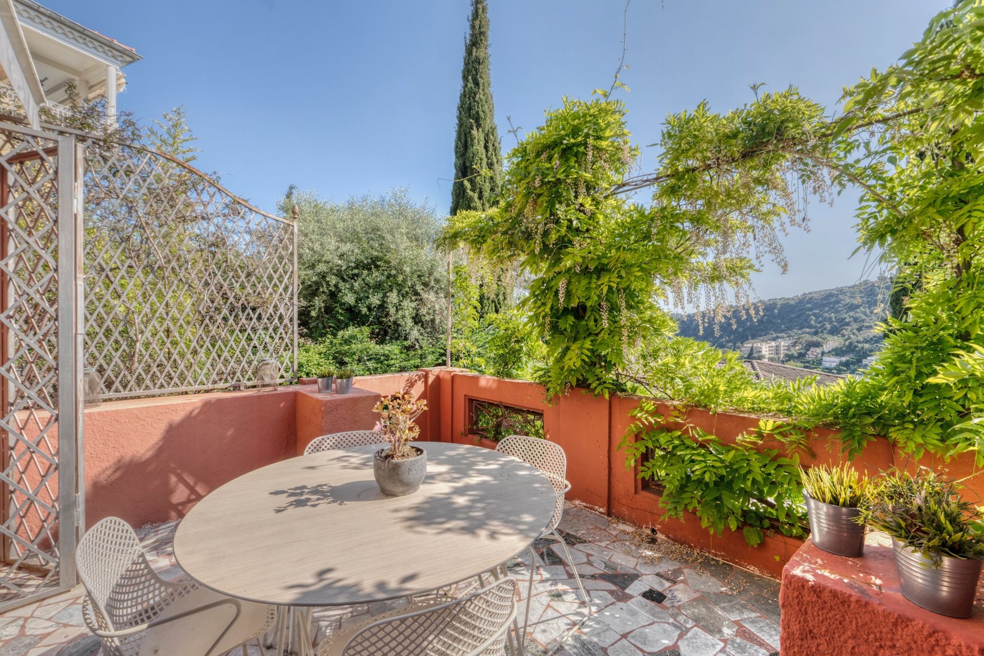 villa 6 Pièces en vente sur VILLEFRANCHE SUR MER (06230)