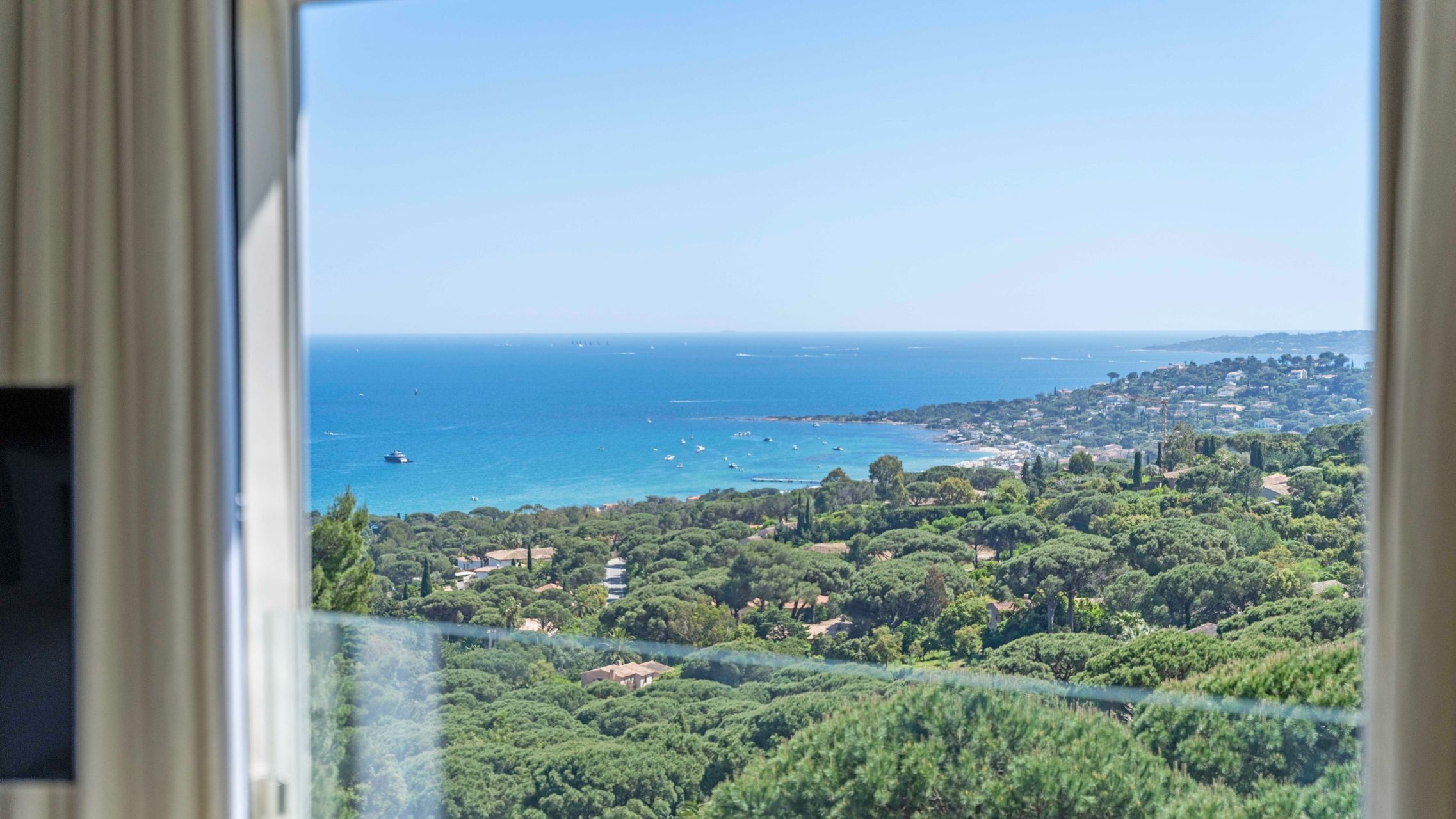 maison contemporaine 7 Pièces en vente sur STE MAXIME (83120)