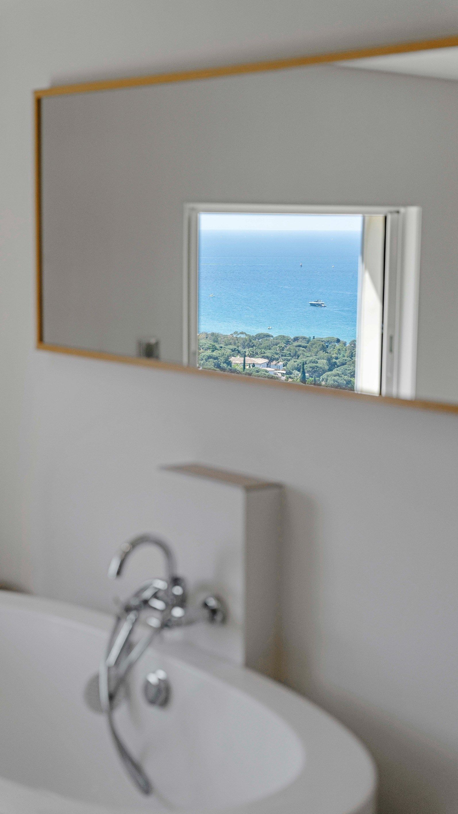 maison contemporaine 7 Pièces en vente sur STE MAXIME (83120)