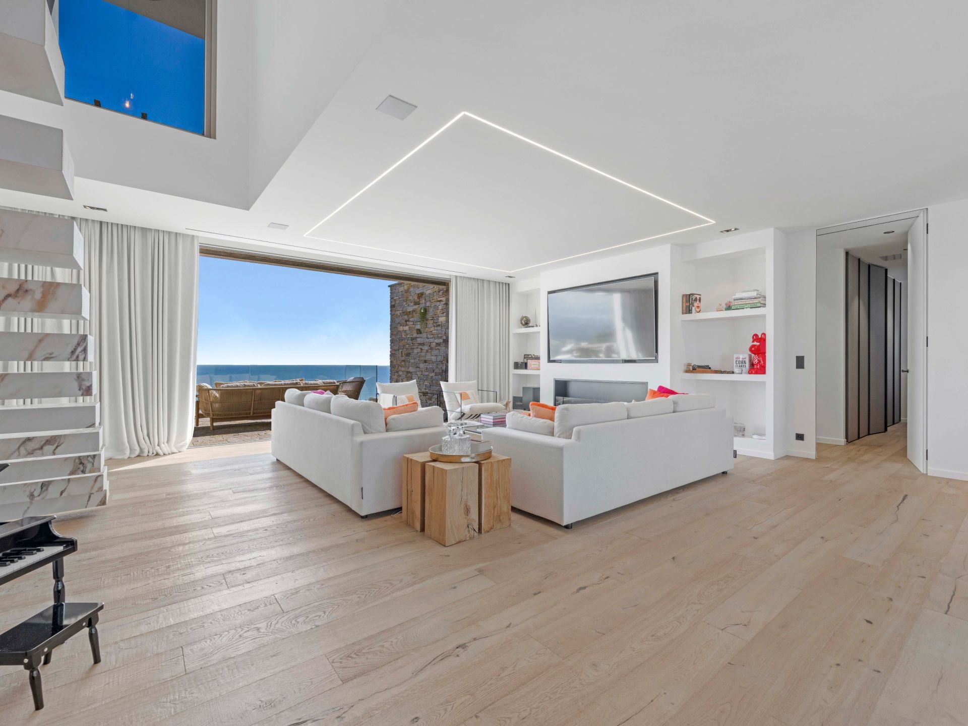 villa 7 Pièces en vente sur LES ISSAMBRES (83380)