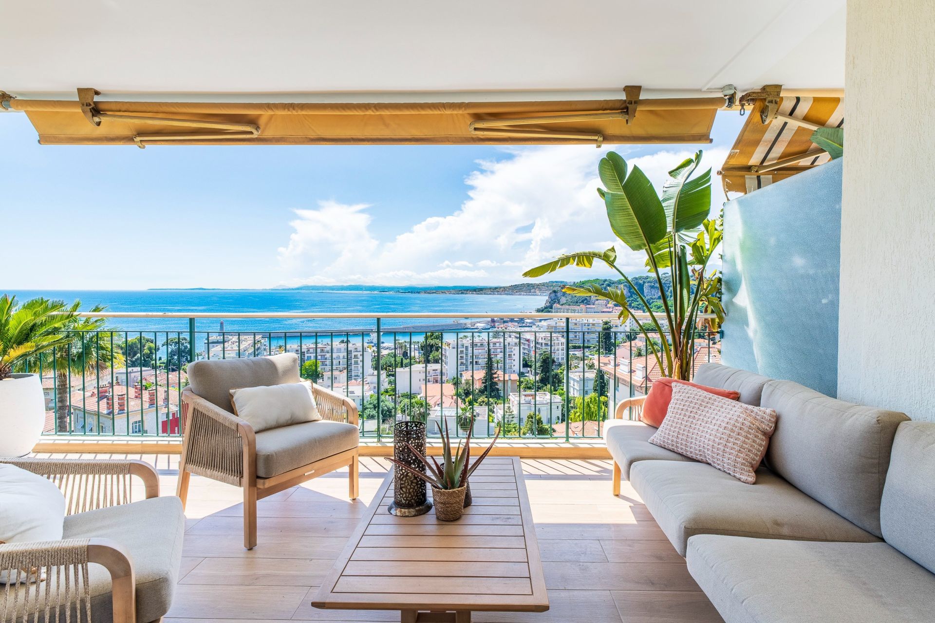 apartment 3 Rooms for sale on NICE (06000)