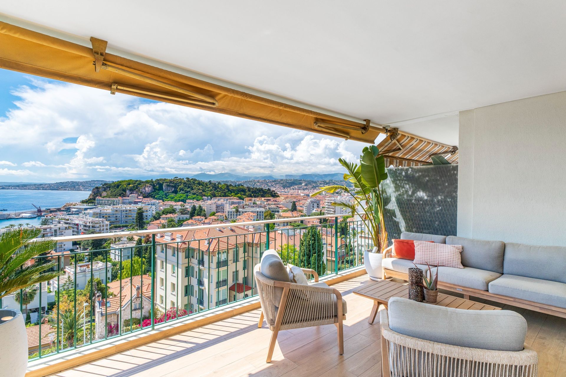apartment 3 Rooms for sale on NICE (06000)