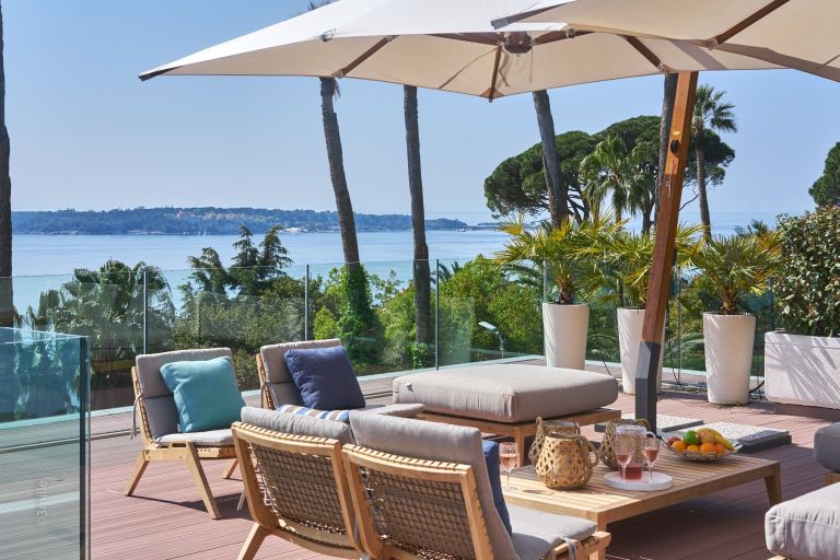 villa 10 Pièces en vente sur CANNES (06400)