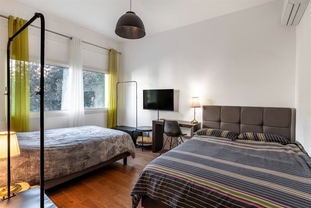 maison bourgeoise 8 Pièces en vente sur NICE (06000)