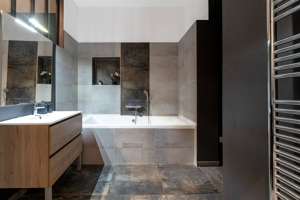 maison bourgeoise 8 Pièces en vente sur NICE (06000)