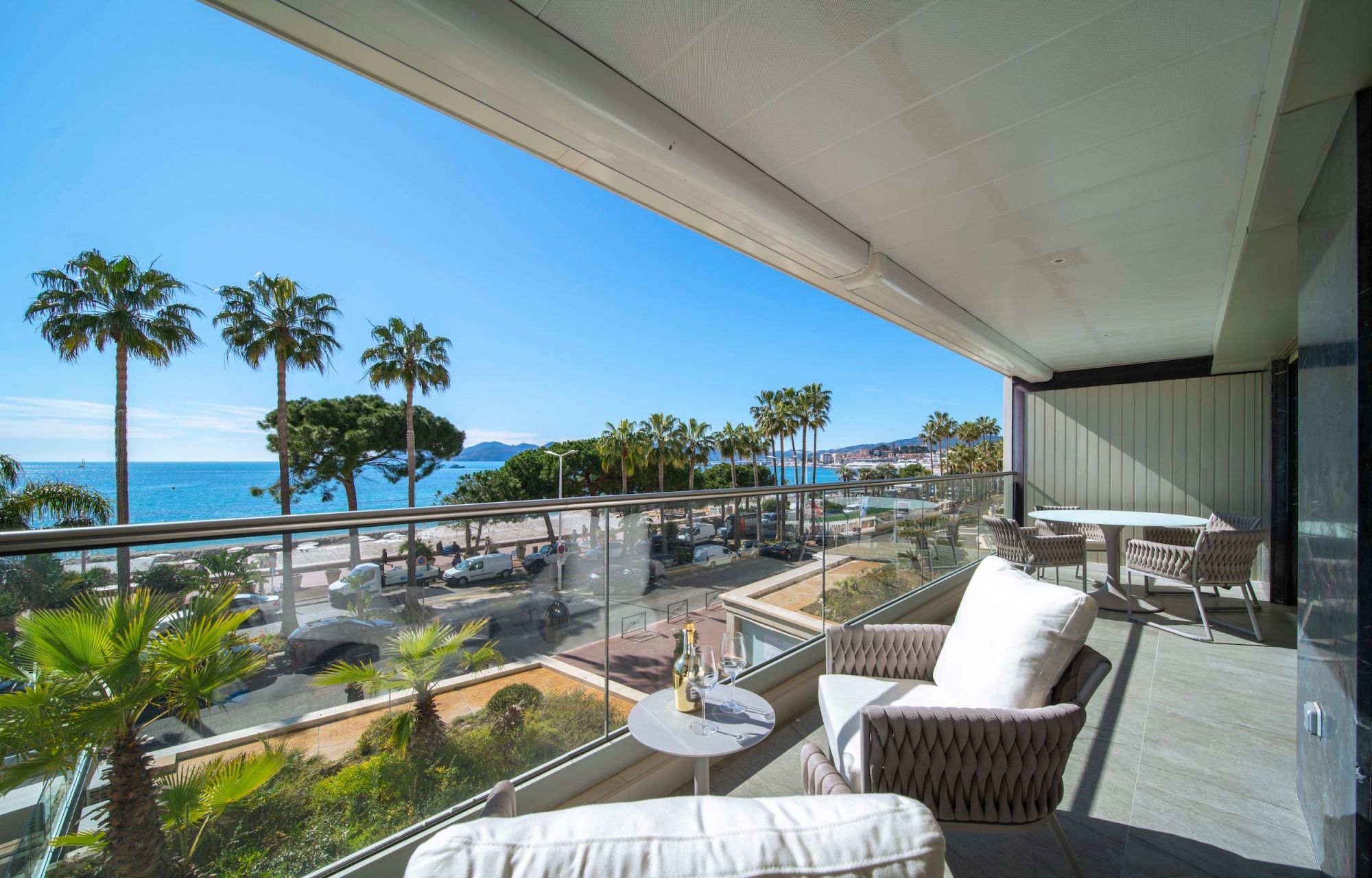 apartment 3 Rooms for sale on CANNES (06400)
