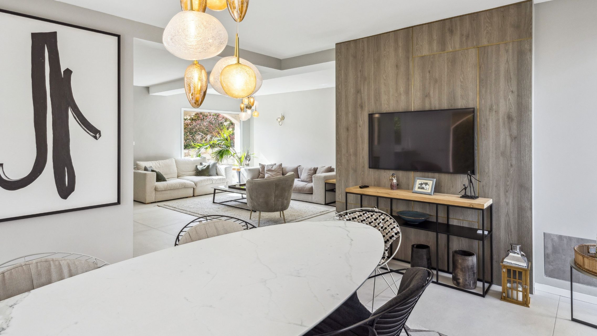 villa 10 Pièces en vente sur VALLAURIS (06220)