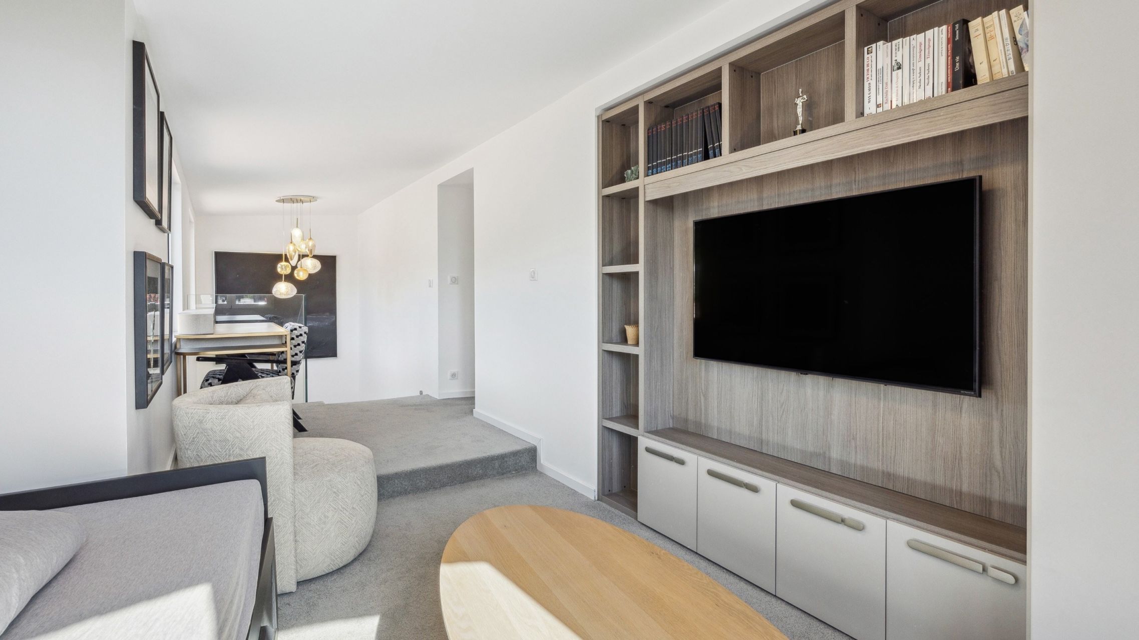 villa 10 Pièces en vente sur VALLAURIS (06220)