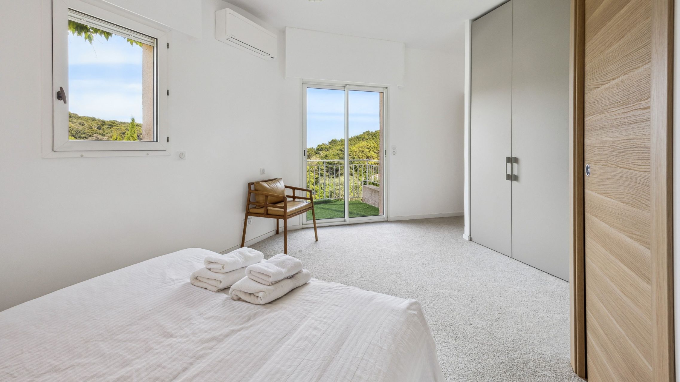 villa 10 Pièces en vente sur VALLAURIS (06220)