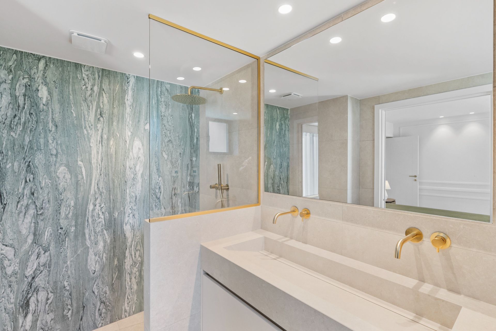 villa 8 Pièces en vente sur CANNES (06400)