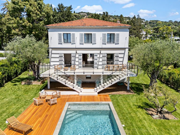villa 8 Pièces en vente sur CANNES (06400)