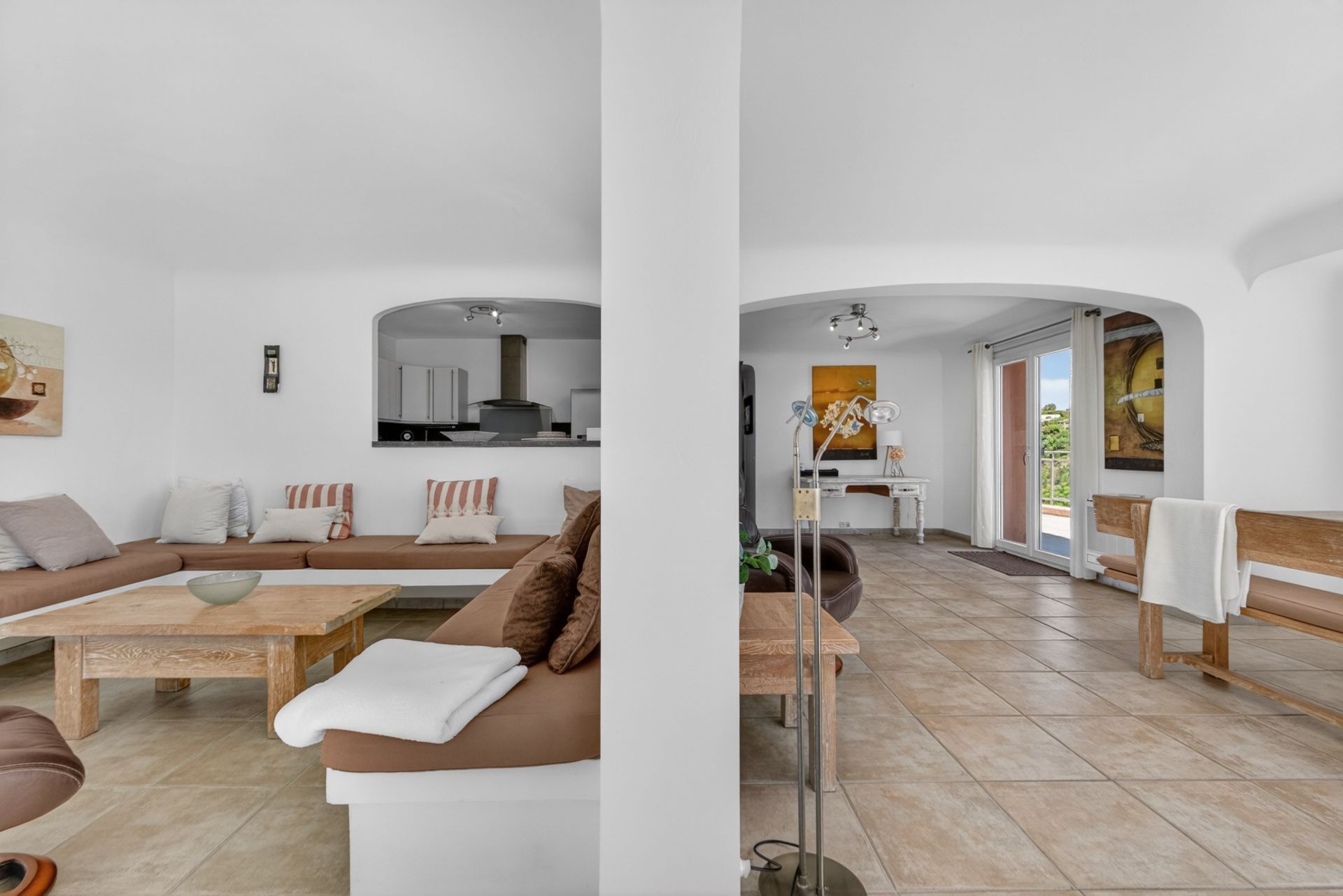 maison contemporaine 5 Pièces en vente sur THEOULE SUR MER (06590)