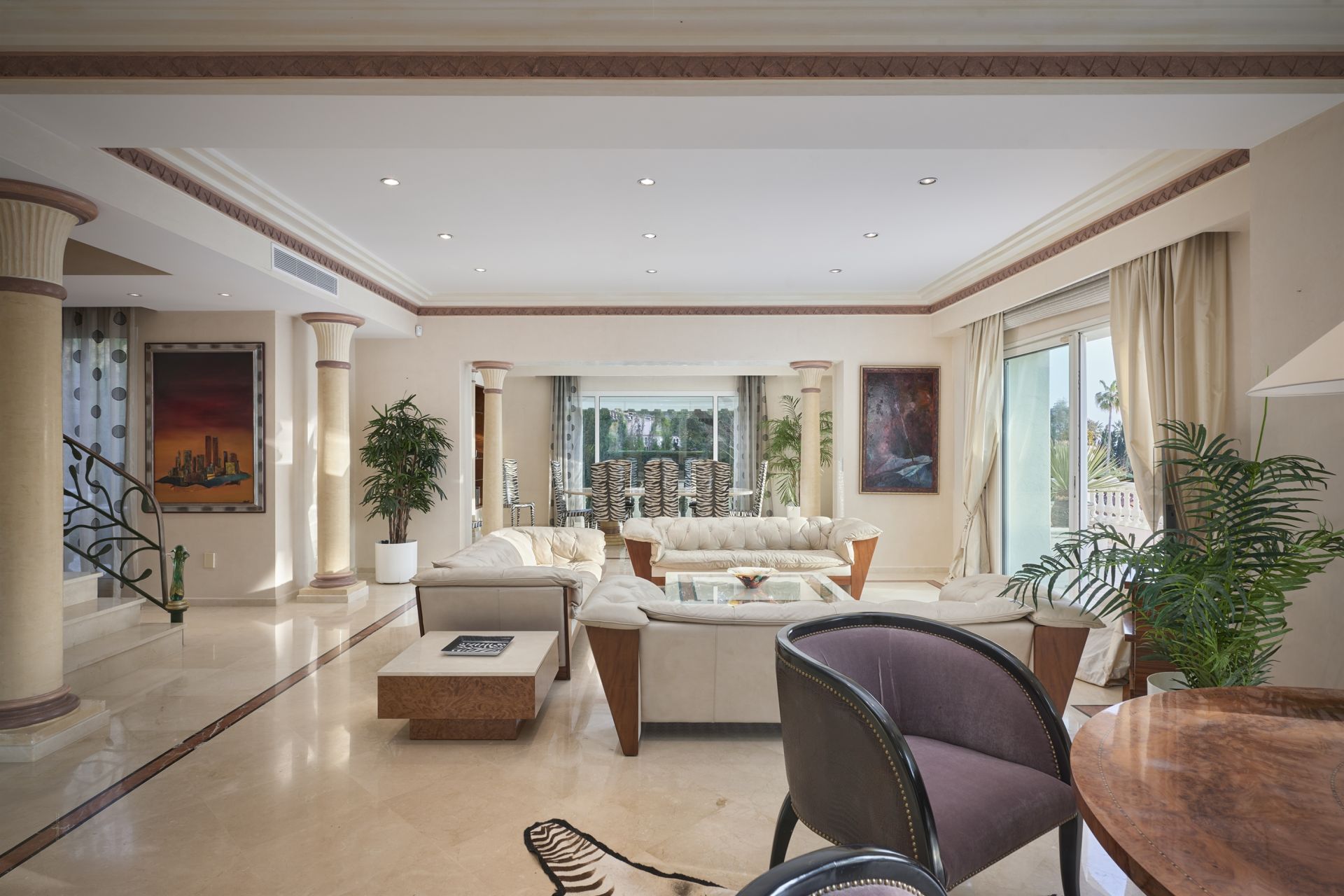 hôtel particulier 9 Pièces en vente sur CAP D ANTIBES (06160)