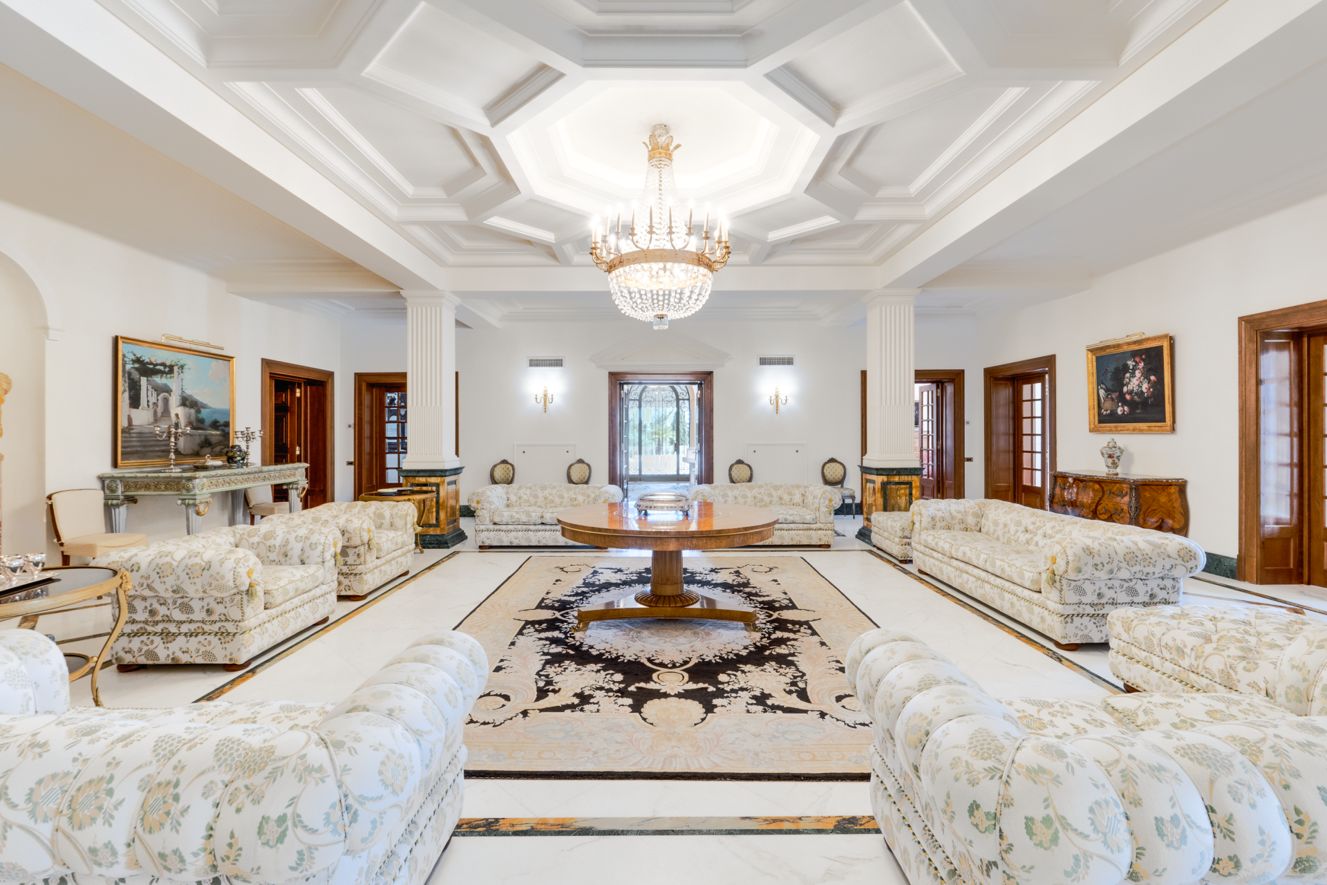 maison de maître 18 Pièces en vente sur VILLEFRANCHE SUR MER (06230)