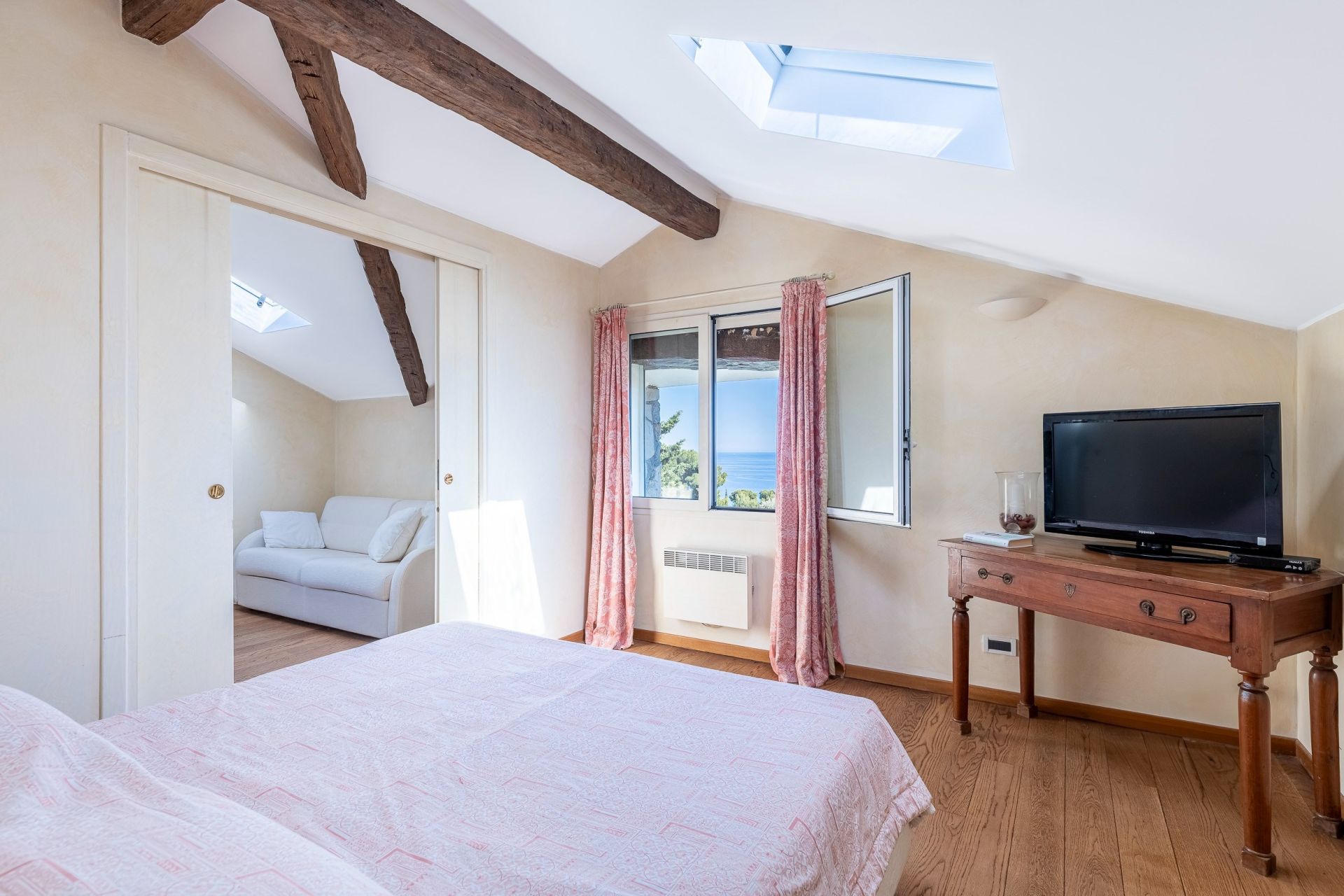 duplex 3 Rooms for sale on ROQUEBRUNE CAP MARTIN (06190)