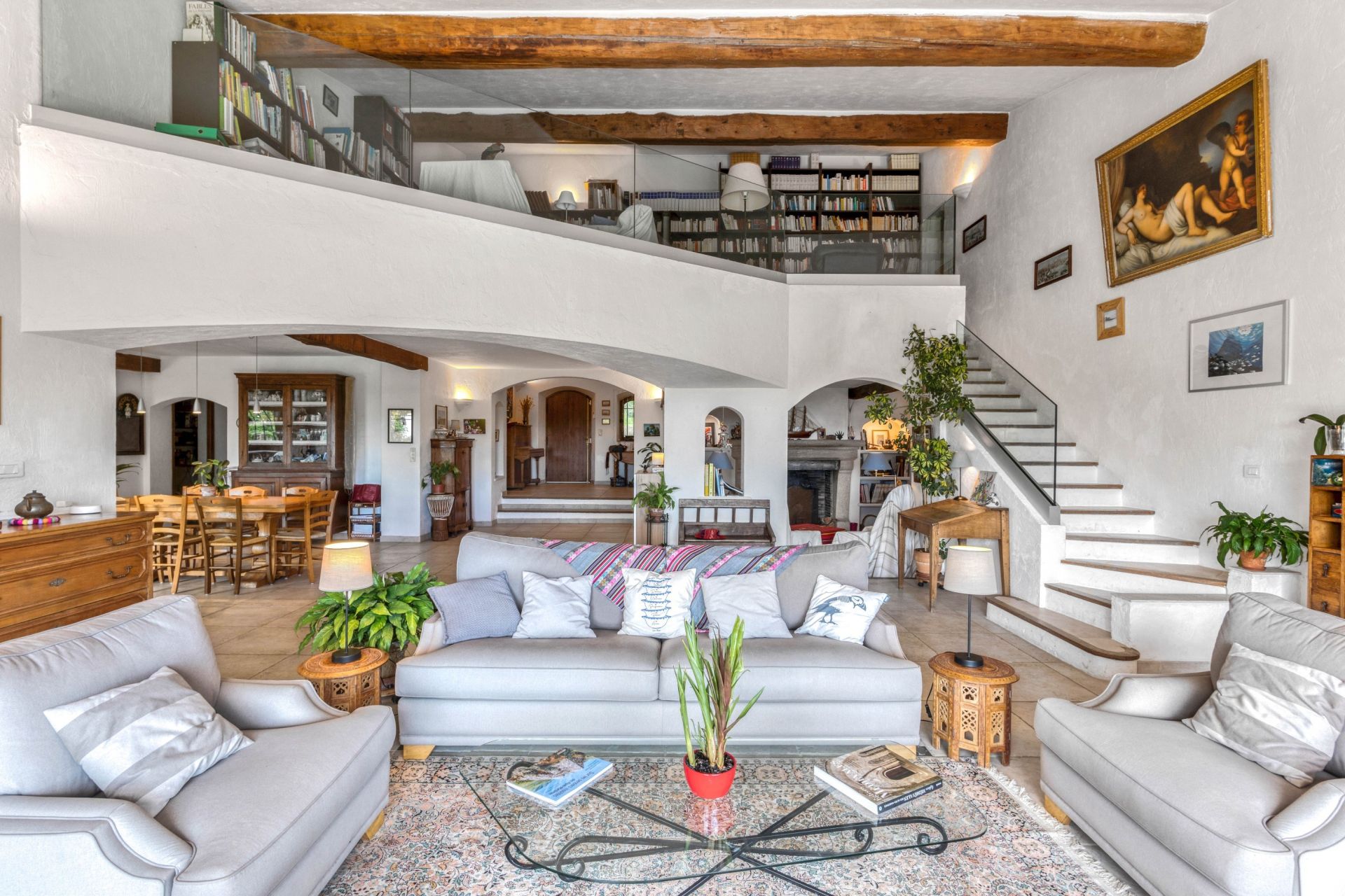 villa 9 Pièces en vente sur GRASSE (06130)