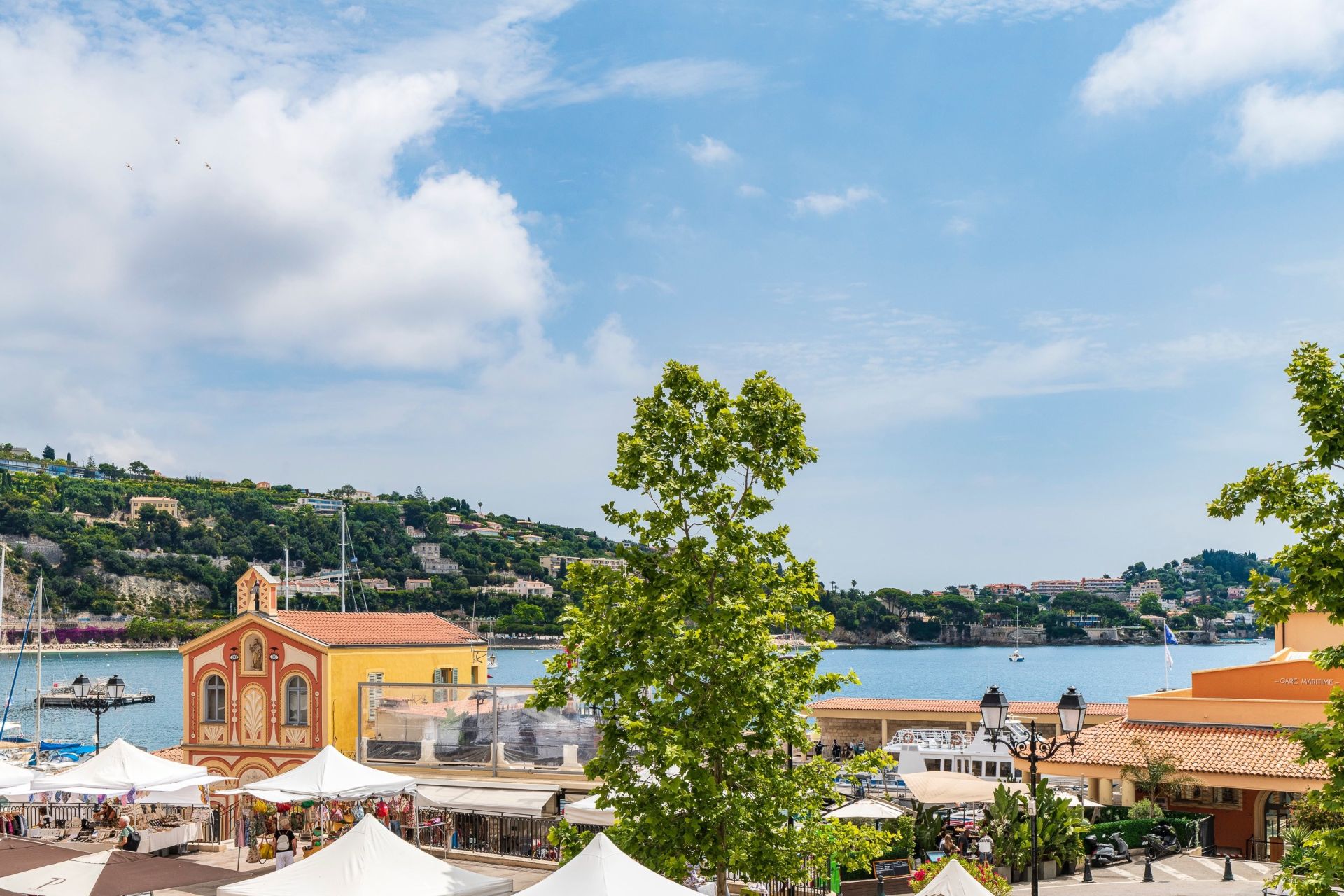 apartment 3 Rooms for sale on VILLEFRANCHE SUR MER (06230)