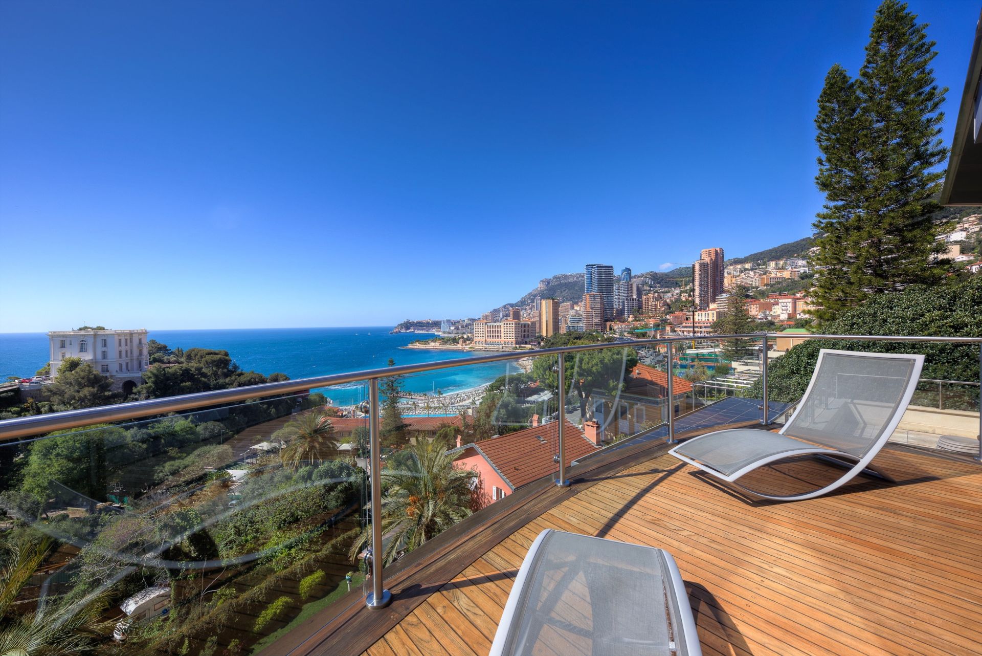 contemporary house 10 Rooms for sale on ROQUEBRUNE CAP MARTIN (06190)
