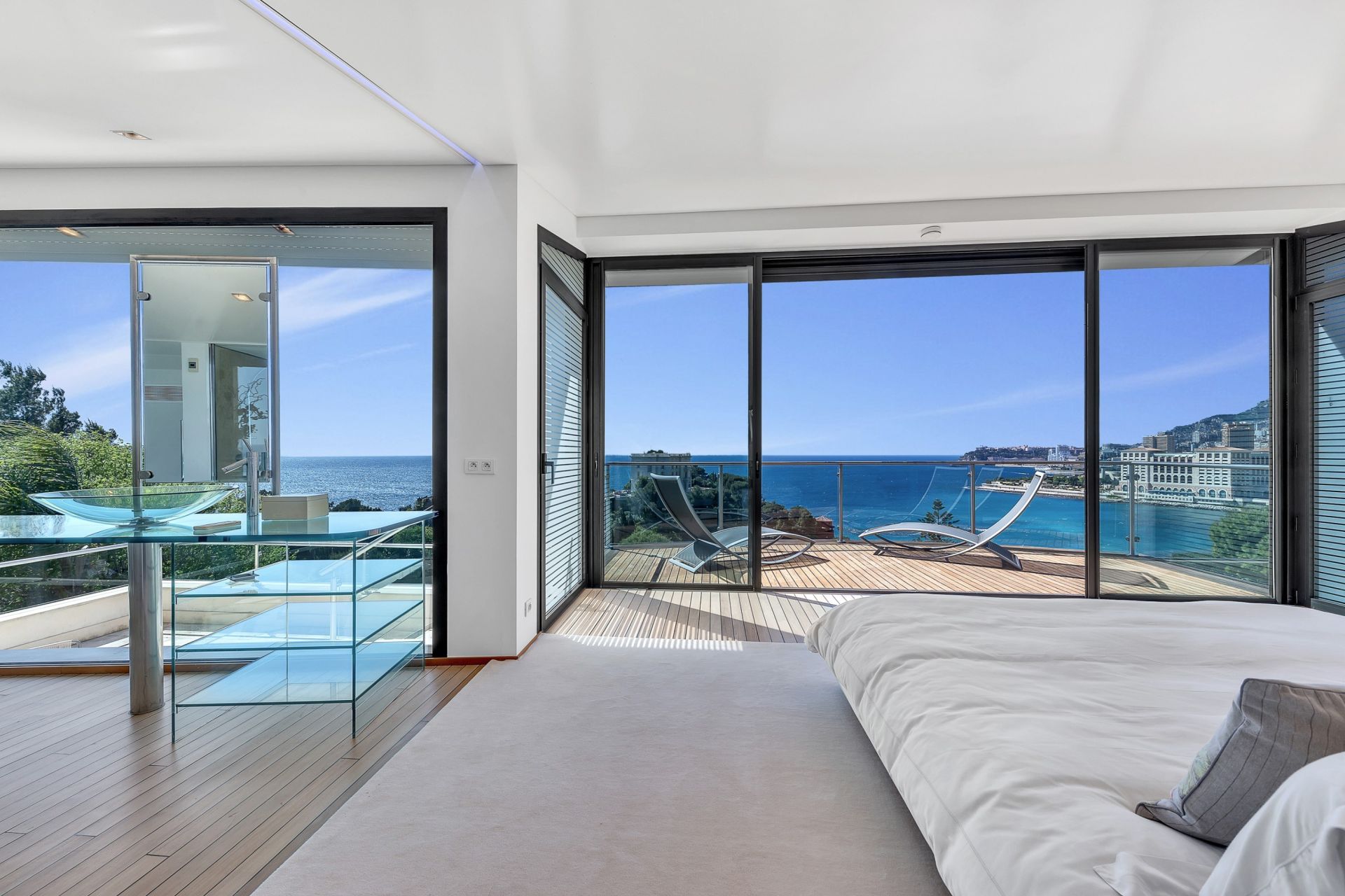 maison contemporaine 10 Pièces en vente sur ROQUEBRUNE CAP MARTIN (06190)