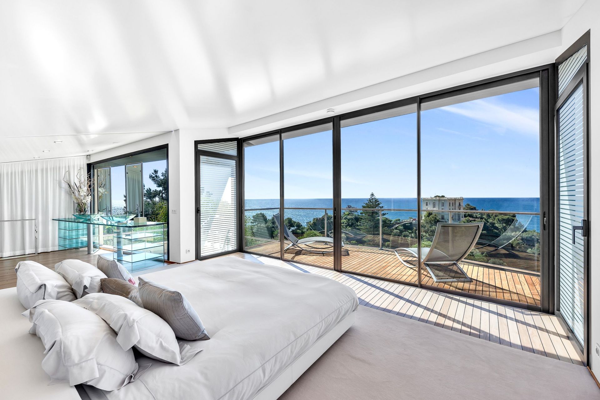 maison contemporaine 10 Pièces en vente sur ROQUEBRUNE CAP MARTIN (06190)