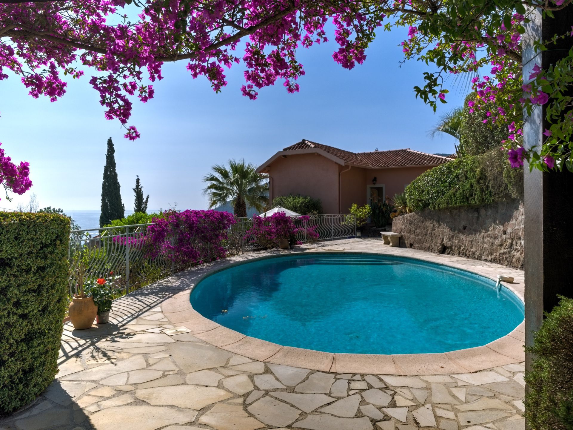 maison provençale 6 Pièces en vente sur THEOULE SUR MER (06590)